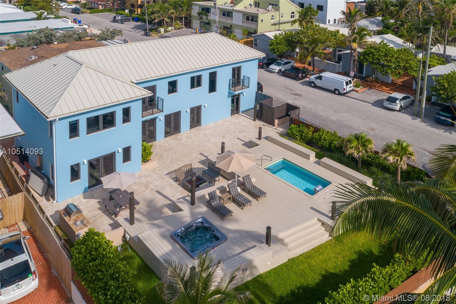 HOLLYWOOD CENTRAL REACH - Residential