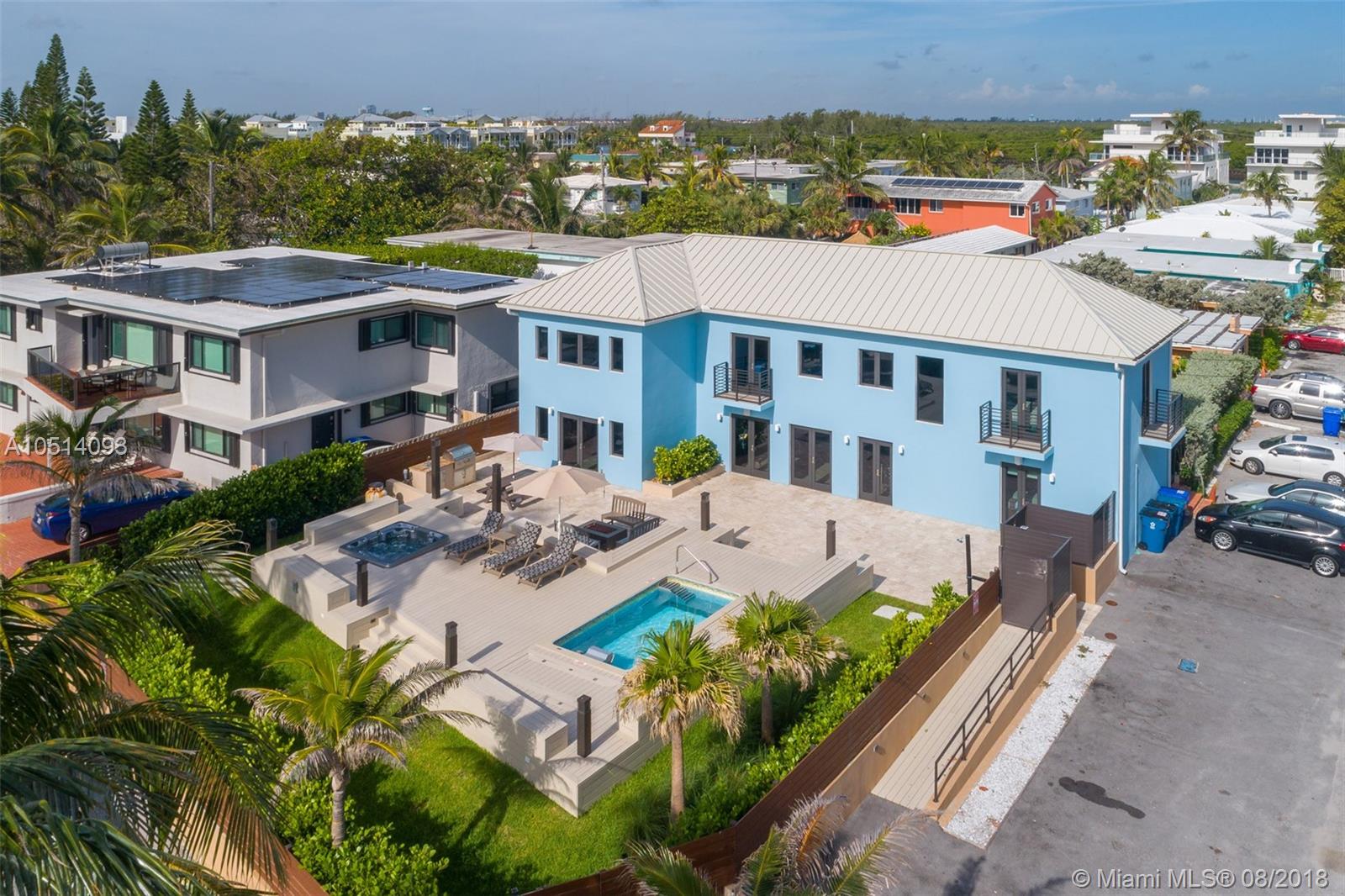 HOLLYWOOD CENTRAL REACH - Residential