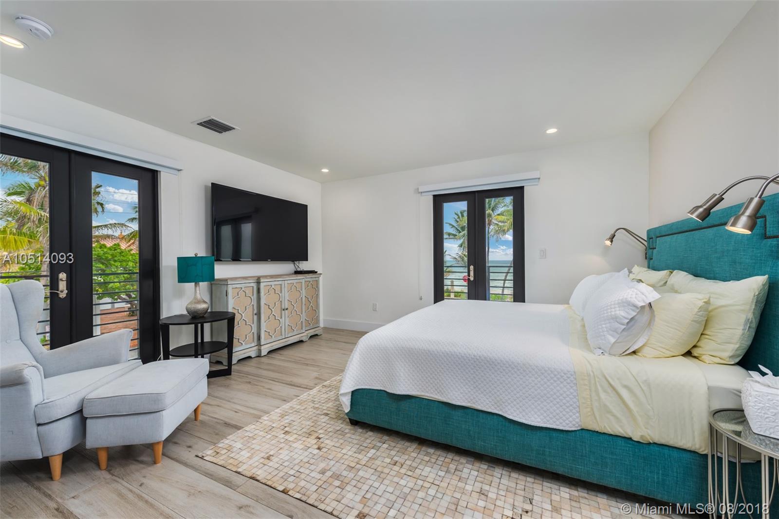 HOLLYWOOD CENTRAL REACH - Residential