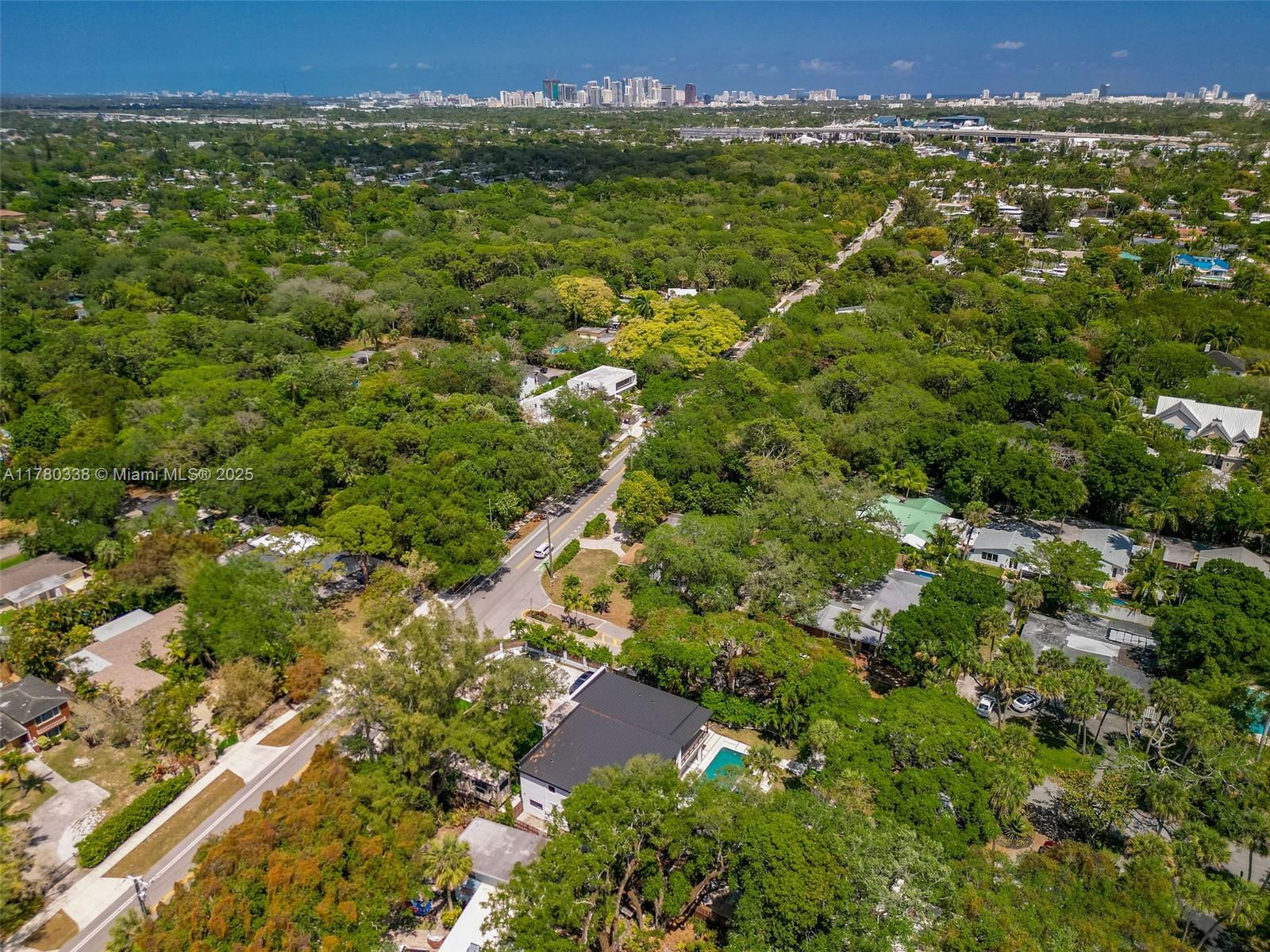 RIVERLAND MANORS - Residential