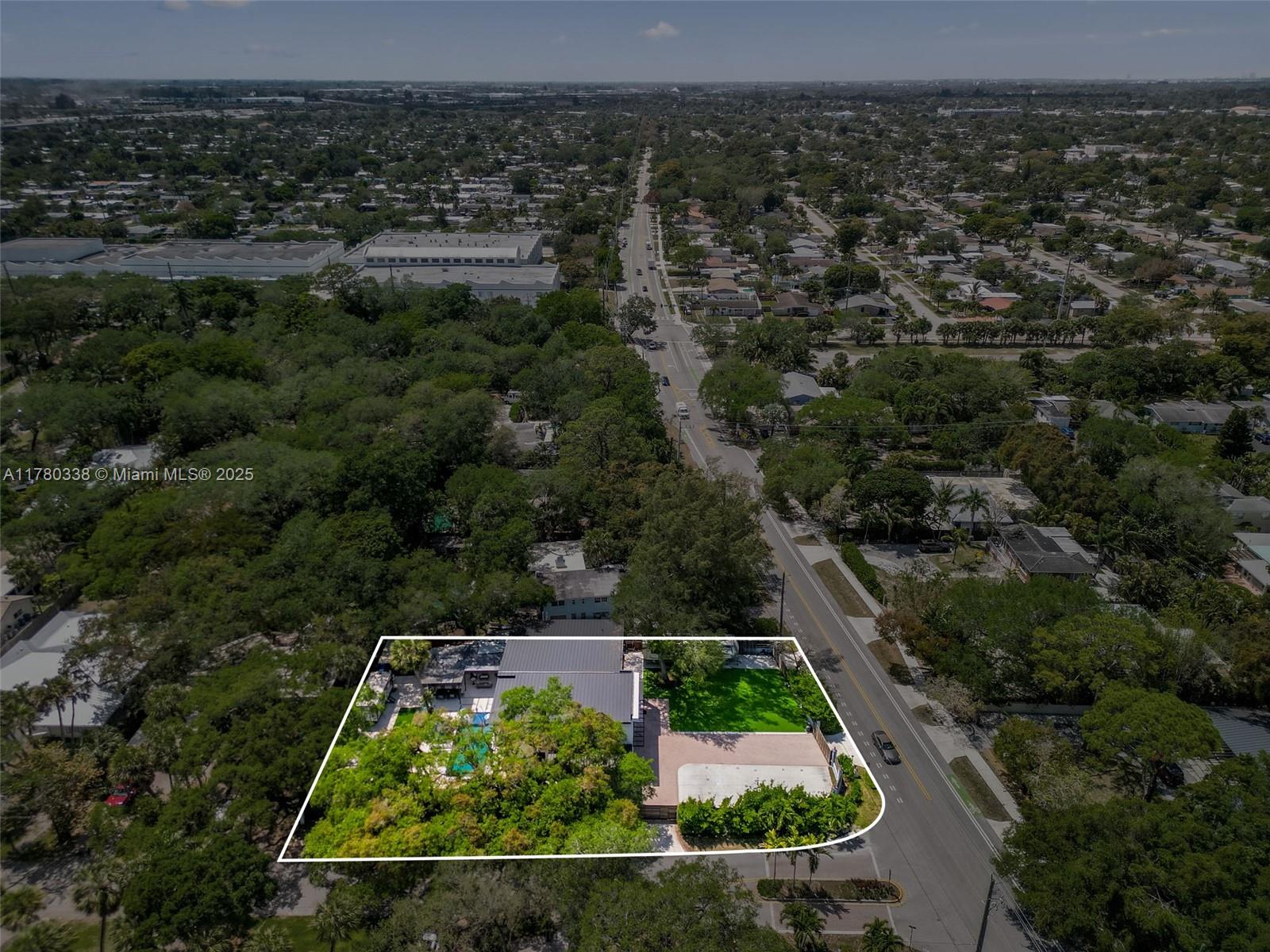 RIVERLAND MANORS - Residential