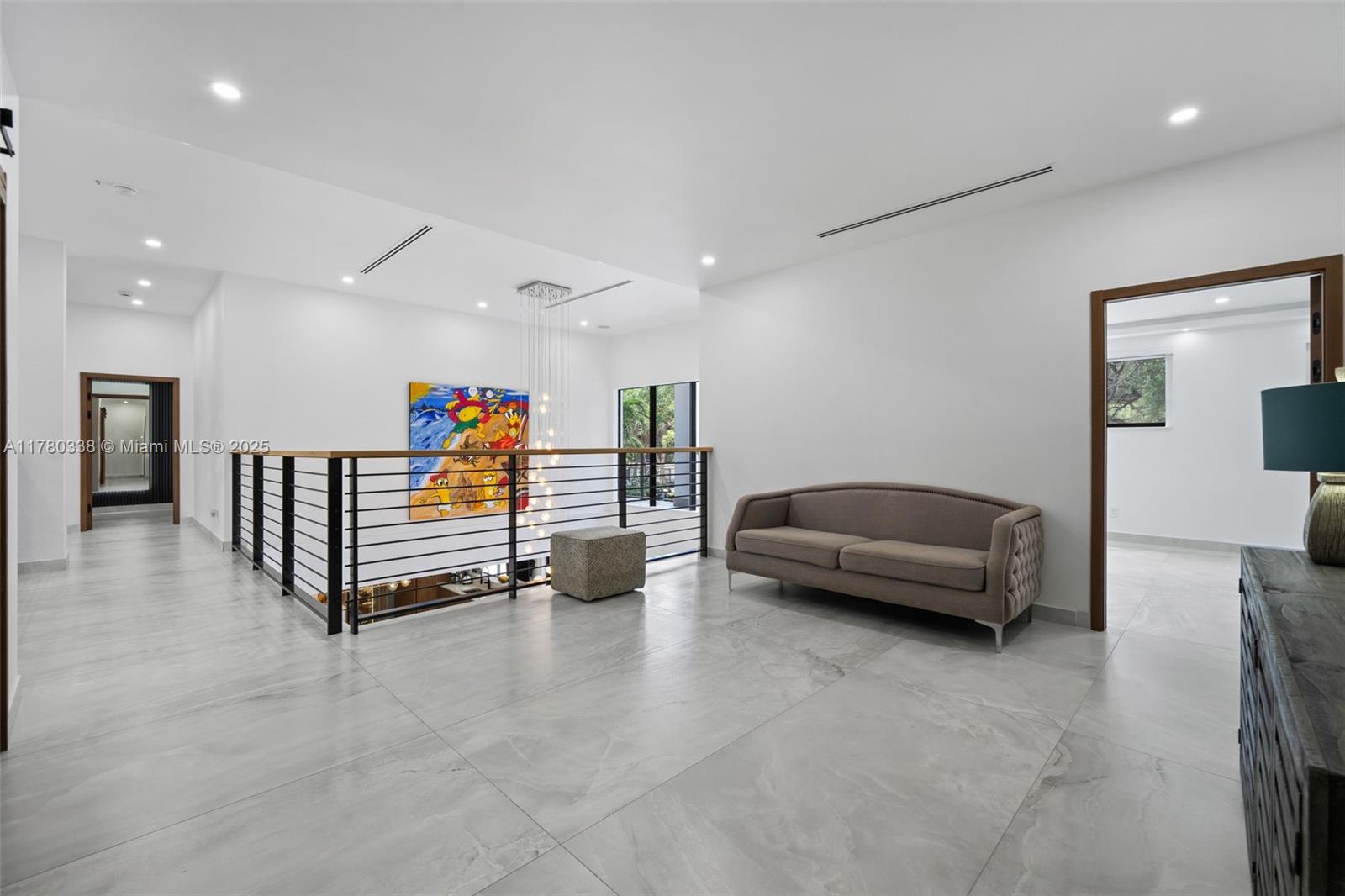 RIVERLAND MANORS - Residential