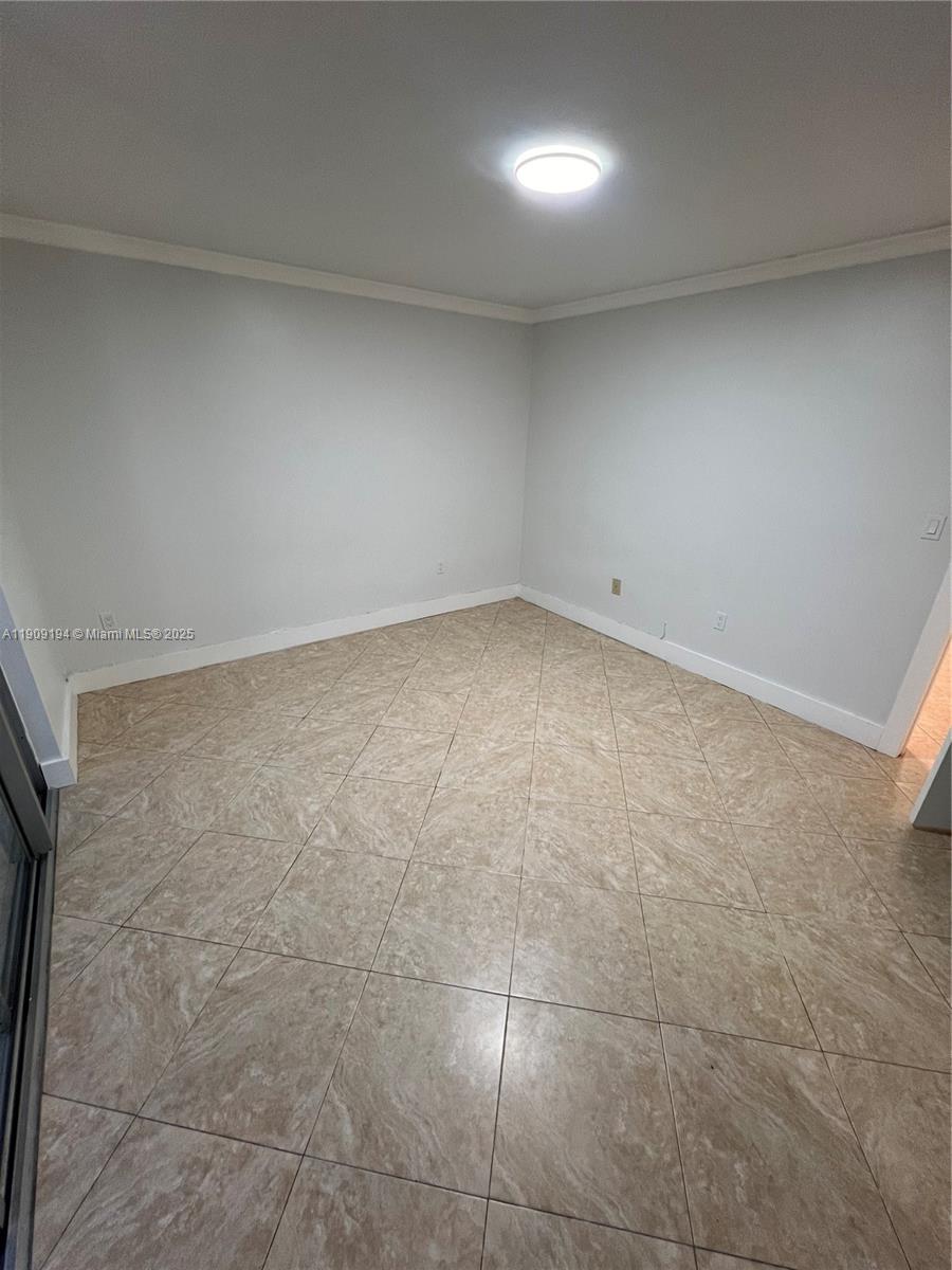 1515 CORAL TOWERS CONDOMI - Residential Lease