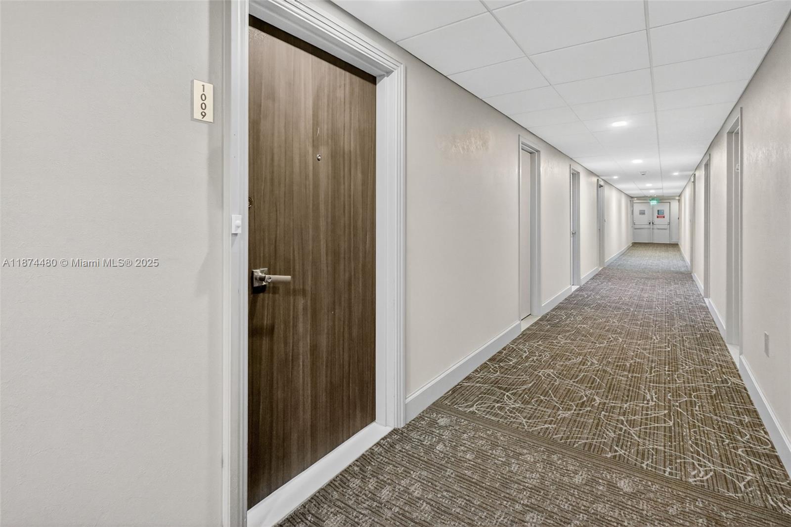 ARLEN HOUSE CONDO - Residential