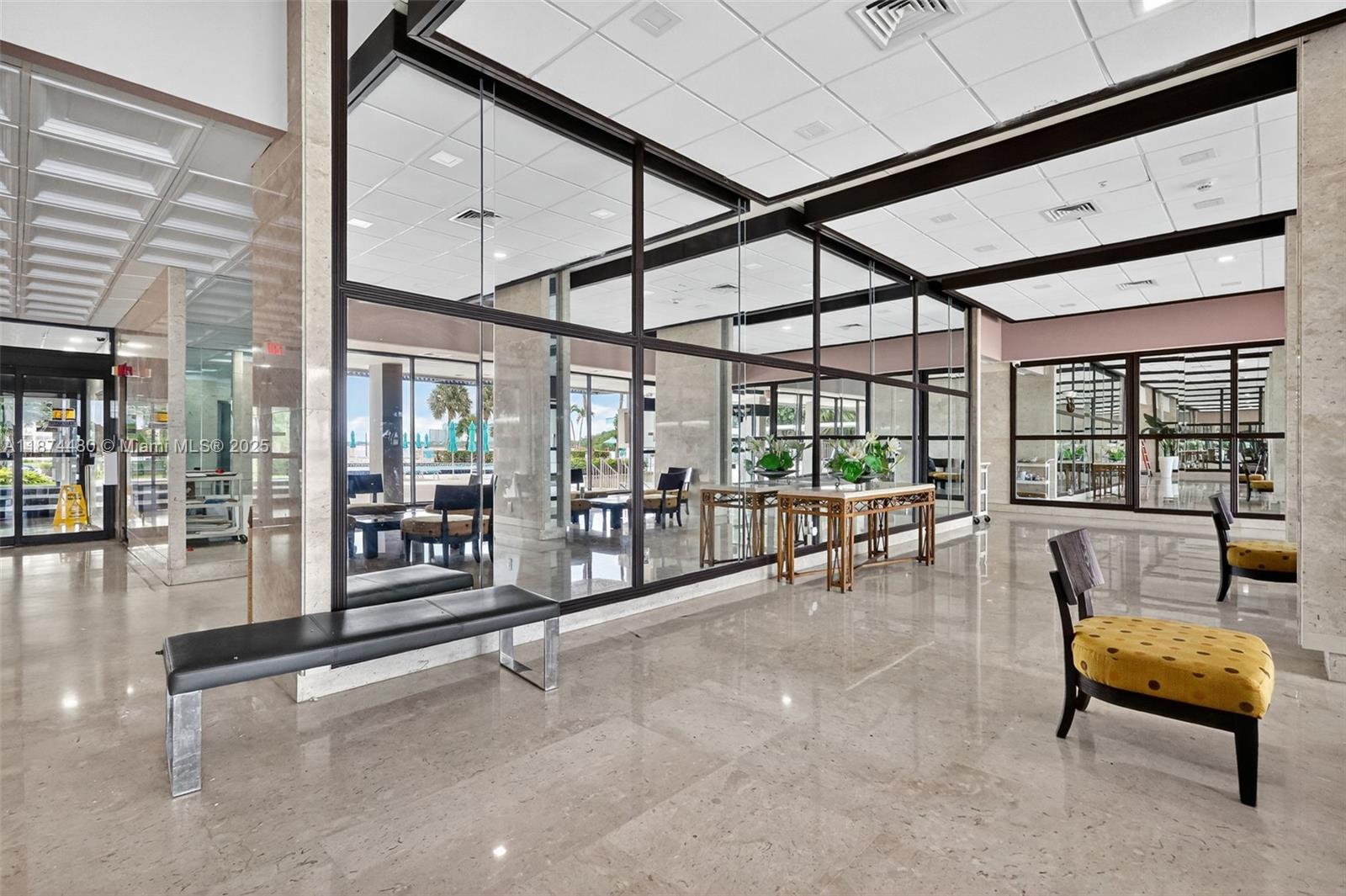 ARLEN HOUSE CONDO - Residential