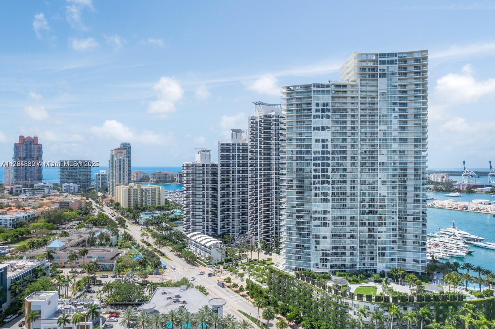 ICON CONDO - Residential