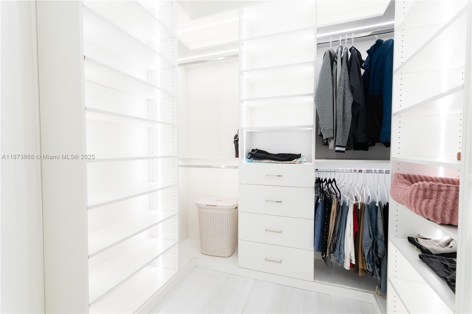 FLA CITY HIGHLANDS - Residential