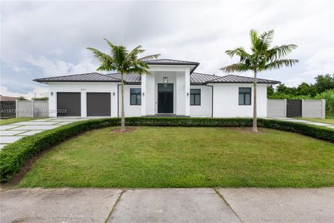 Photo of 18785 SW 355th Ter, Homestead, FL 33034 (MLS # A11873868)