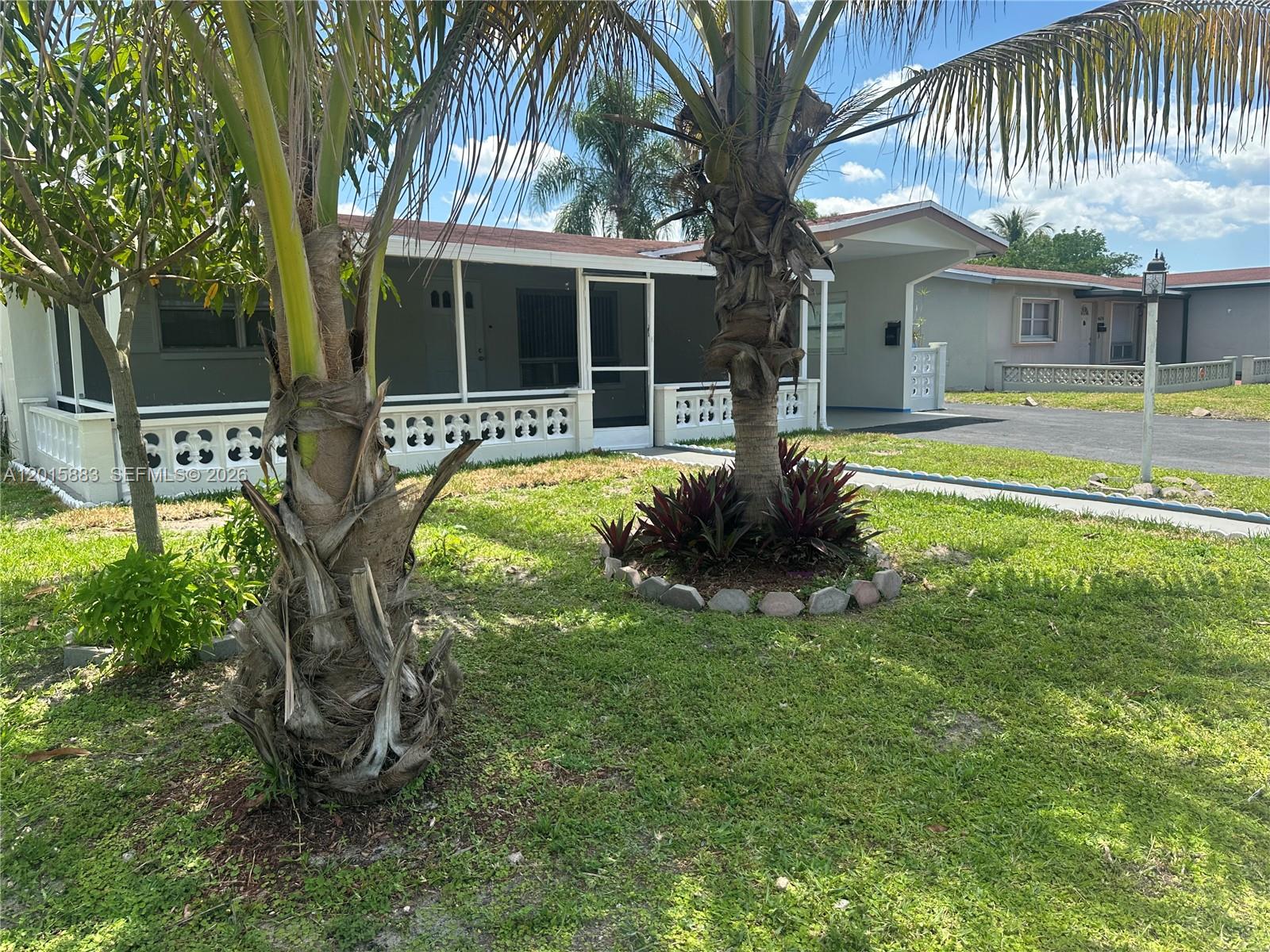 OAKLAND ESTATES 6TH SEC - Residential Lease