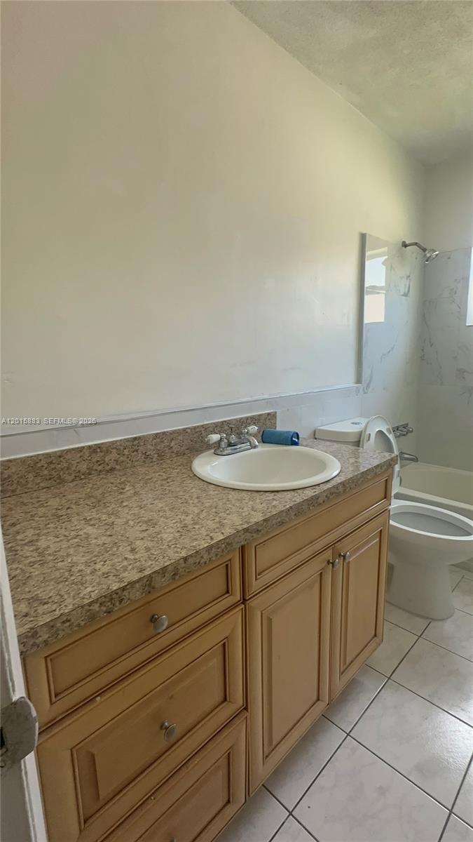 OAKLAND ESTATES 6TH SEC - Residential Lease