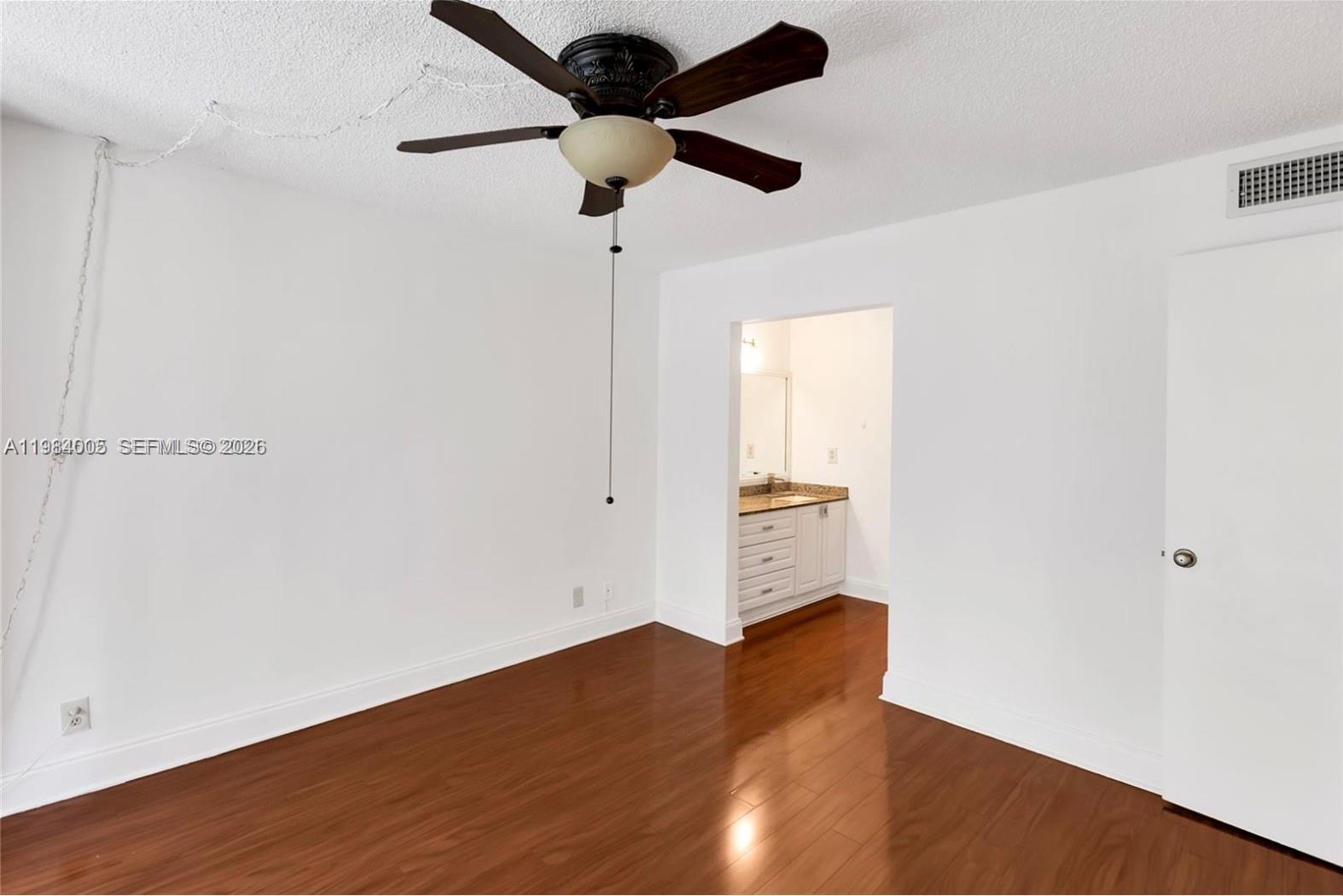 LIVE OAK CONDO FIVE - Residential