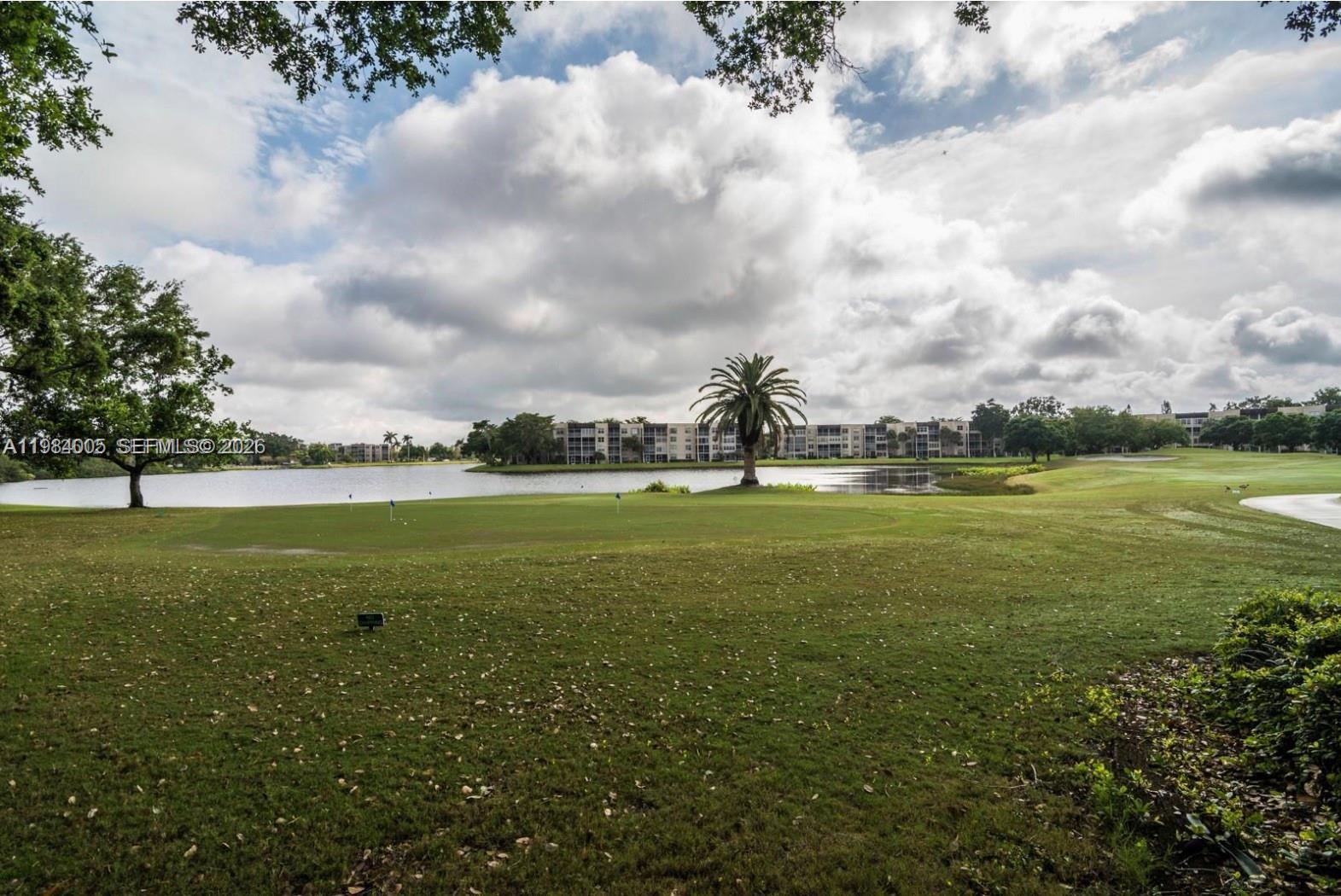 LIVE OAK CONDO FIVE - Residential