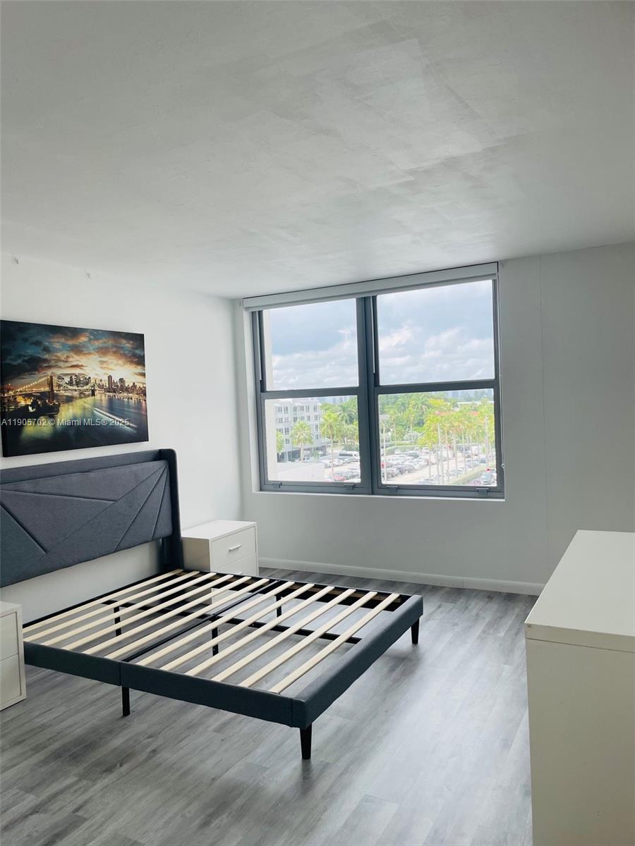 TRITON TOWER CONDO - Residential Lease