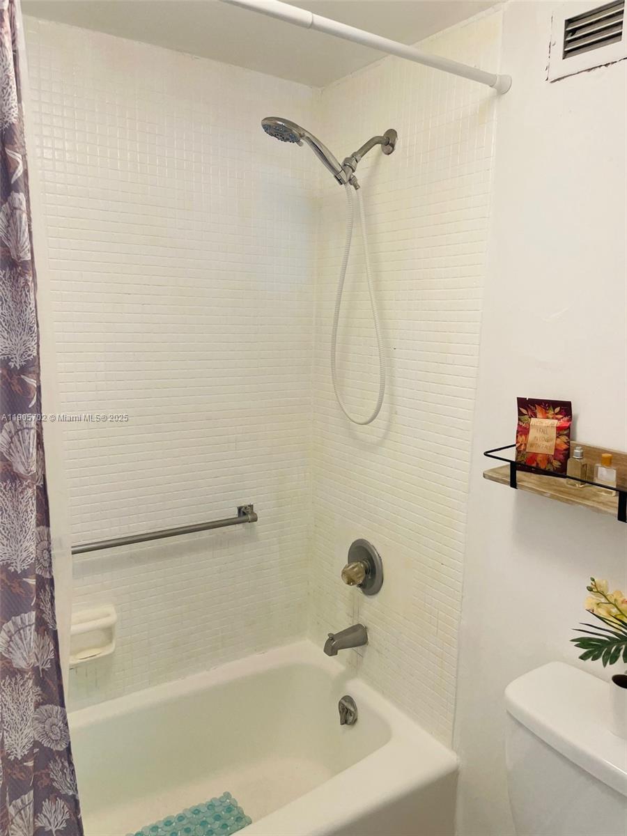 TRITON TOWER CONDO - Residential Lease