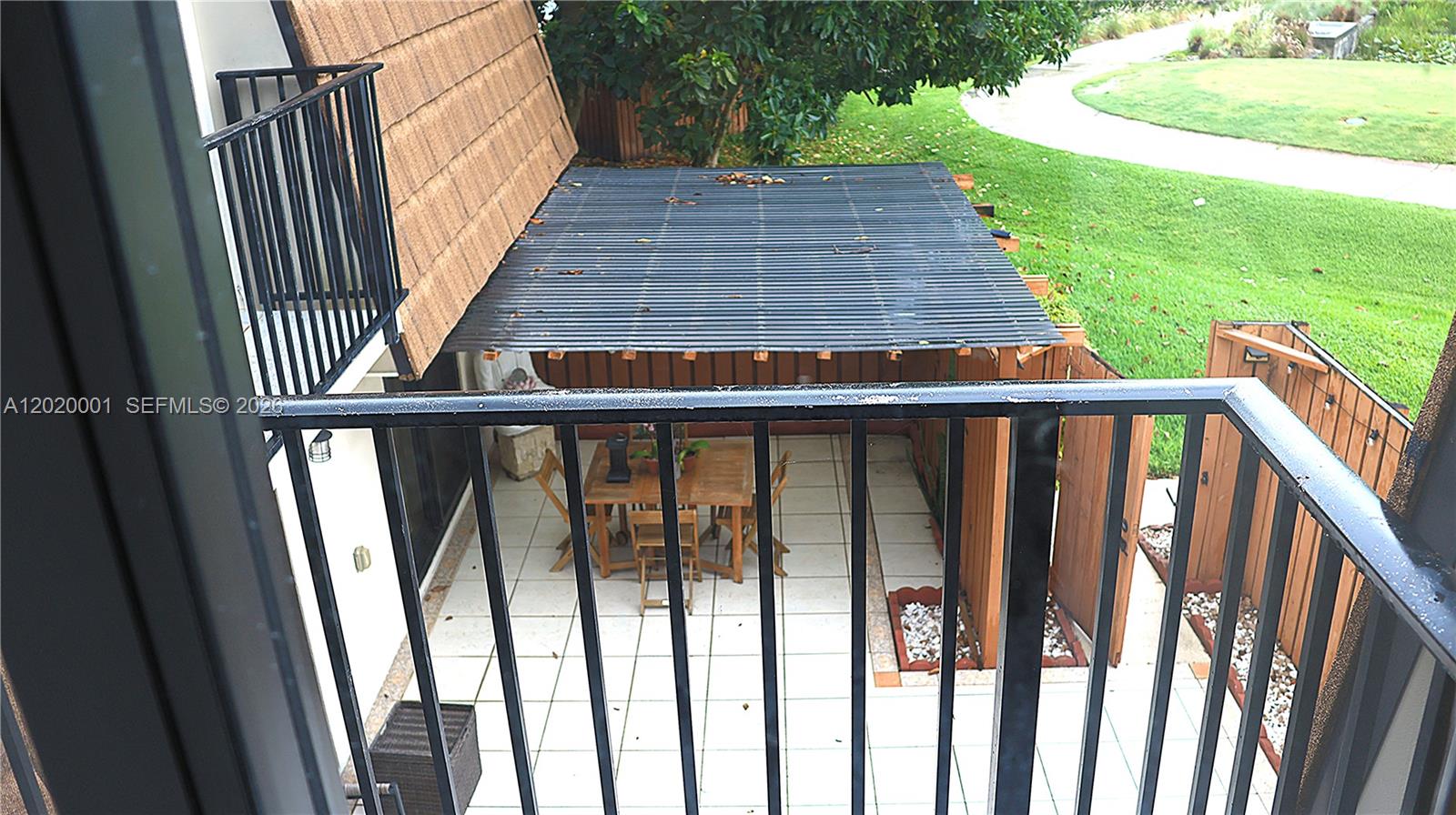 PINE ISLAND RIDGE SEC 8 - Residential