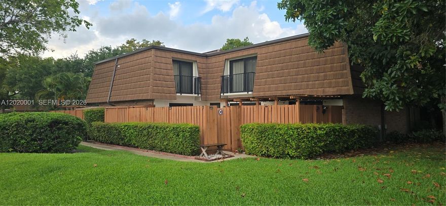 BACK ON THE MARKET!!! Don't Miss Out This Time. - Best Golf Course & Water View In Ridgewood. Located Behind The Tee Box So Your Windows Are Safe And You Can Enjoy Your Patio With No Worry's Of Flying Golf Balls. Features: 3 Bed, 2.5 Bath Townhome W/ A Private Fenced Courtyard. Enjoy Tile Floors, New Impact Windows & Doors, A New Roof 2025 &  A/C A Couple Years Old. The Renovated Kitchen Features Beautiful Dark Wood Cabinets Wrapped Around To Give You Tons Of Storage Space, Granite Countertops, Dual Stainless Sink, Wine Cabinet, Stainless Steel Refrigerator, Dishwasher, Convection Oven & Granite Countertops. Other Features Include Tile Throughout, Newer Paint & Knockdown Ceilings. Ridgewood Is A Vibrant Development Within The Private Pine Island Ridge Community. Offers A Clubhouse With 2 Restaurants, A Full Gym, Pickle-ball & Tennis, Heated Pool, Steam / Sauna, Playground, Fishing Ponds and Canals, Walking Trails, Tree Top Park Nearby As Well As Dog Parks And Others - Perfect For All Lifestyles. Centrally Located Minutes From I-595, The Turnpike and I-75. Shopping & Restaurants. Near Top-Rated Schools & BC, NSU, FAU Colleges. Welcoming All Ages, Pet Friendly.
