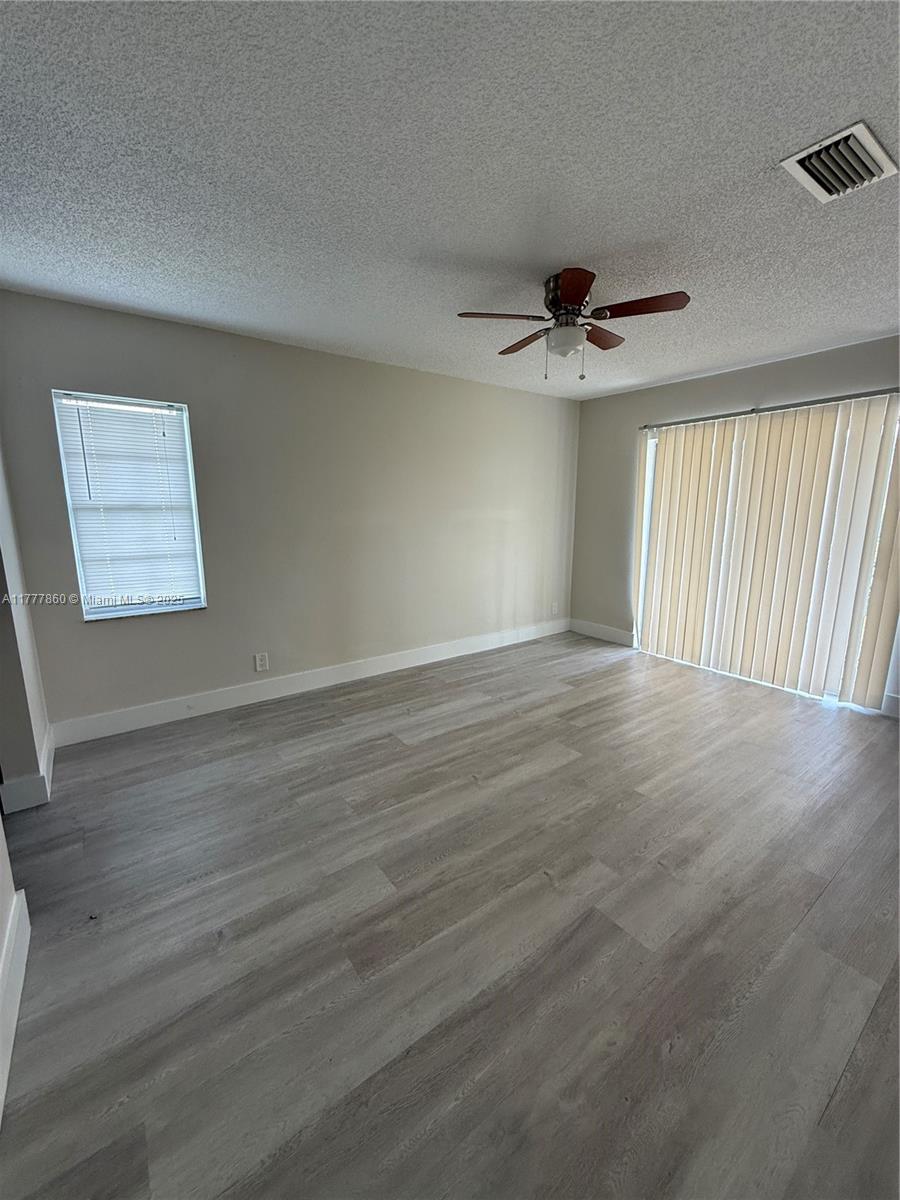 ROSEWOOD CONDO - Residential Lease