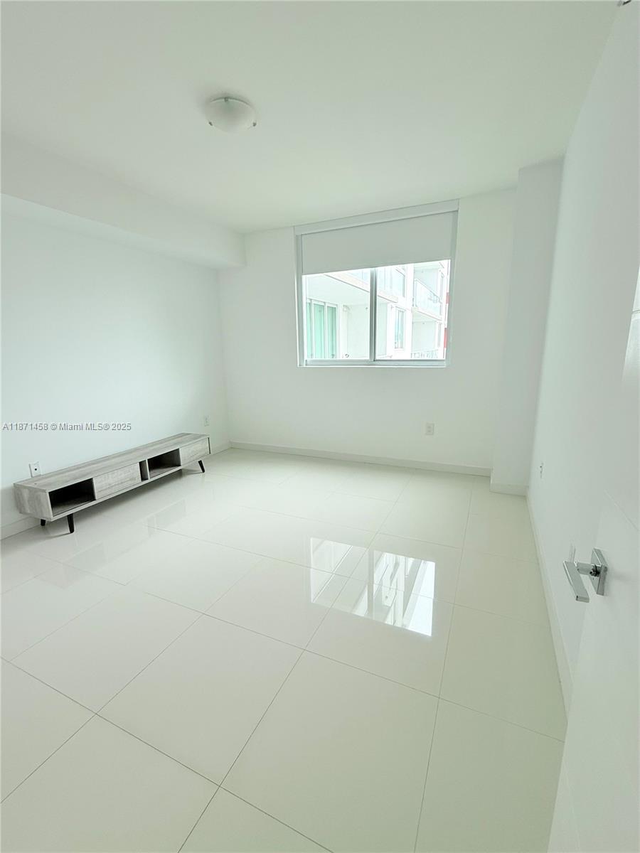 MIDTOWN DORAL CONDO 2 - Residential