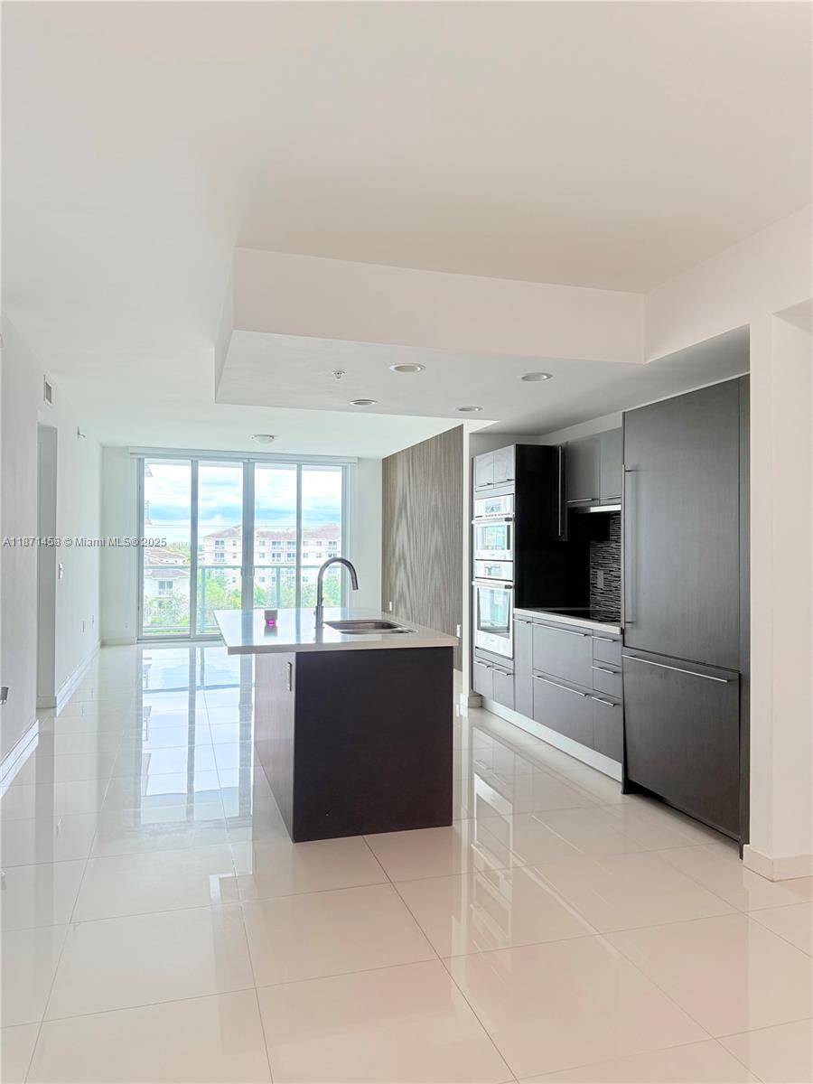 MIDTOWN DORAL CONDO 2 - Residential