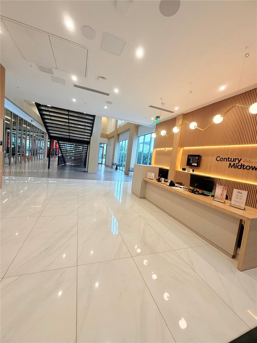 MIDTOWN DORAL CONDO 2 - Residential