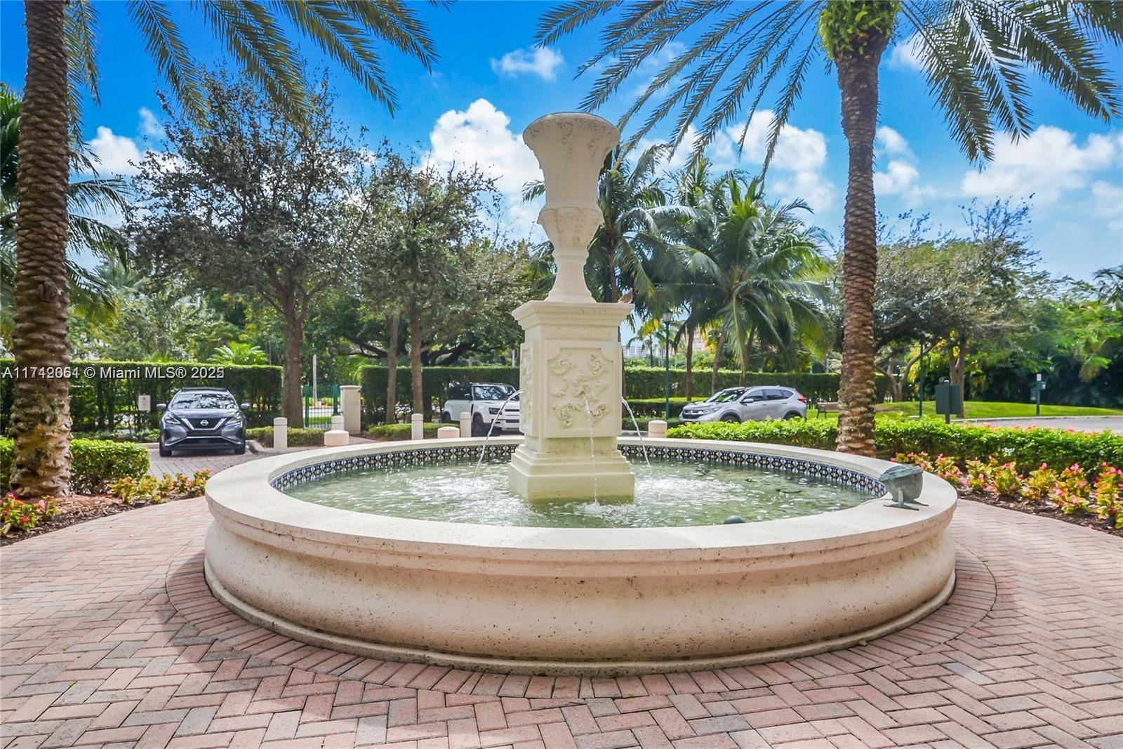 TURNBERRY VILLAGE SO TOWE - Residential