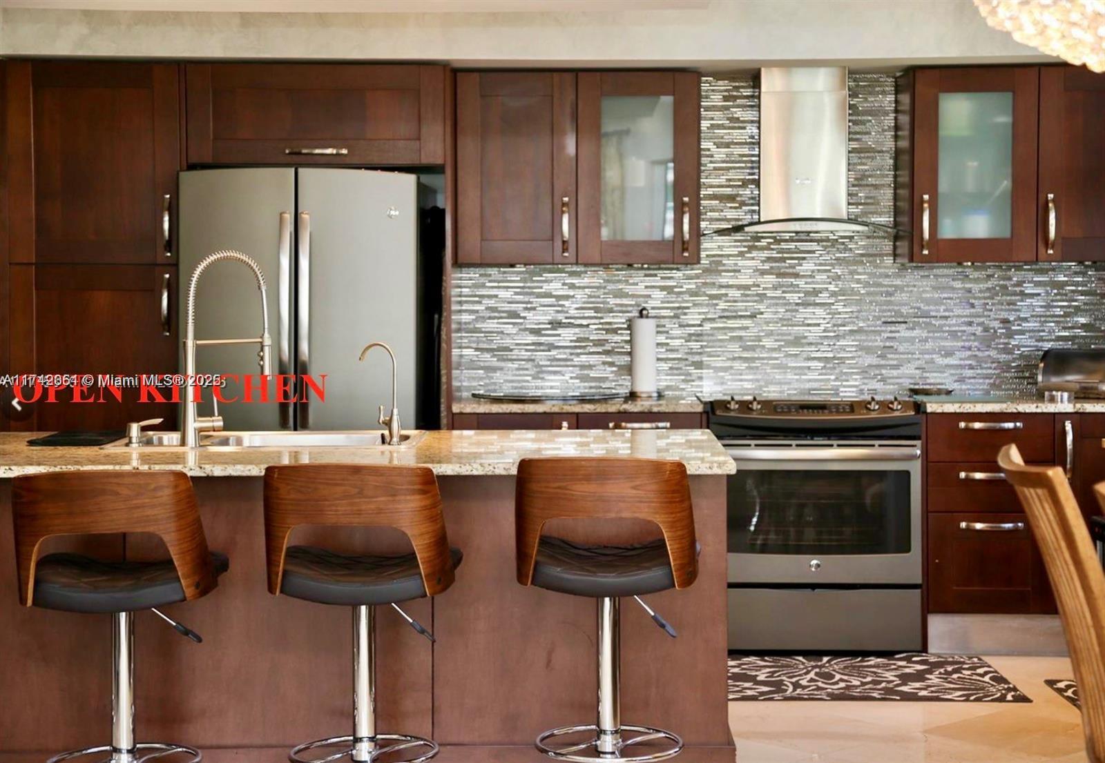 TURNBERRY VILLAGE SO TOWE - Residential