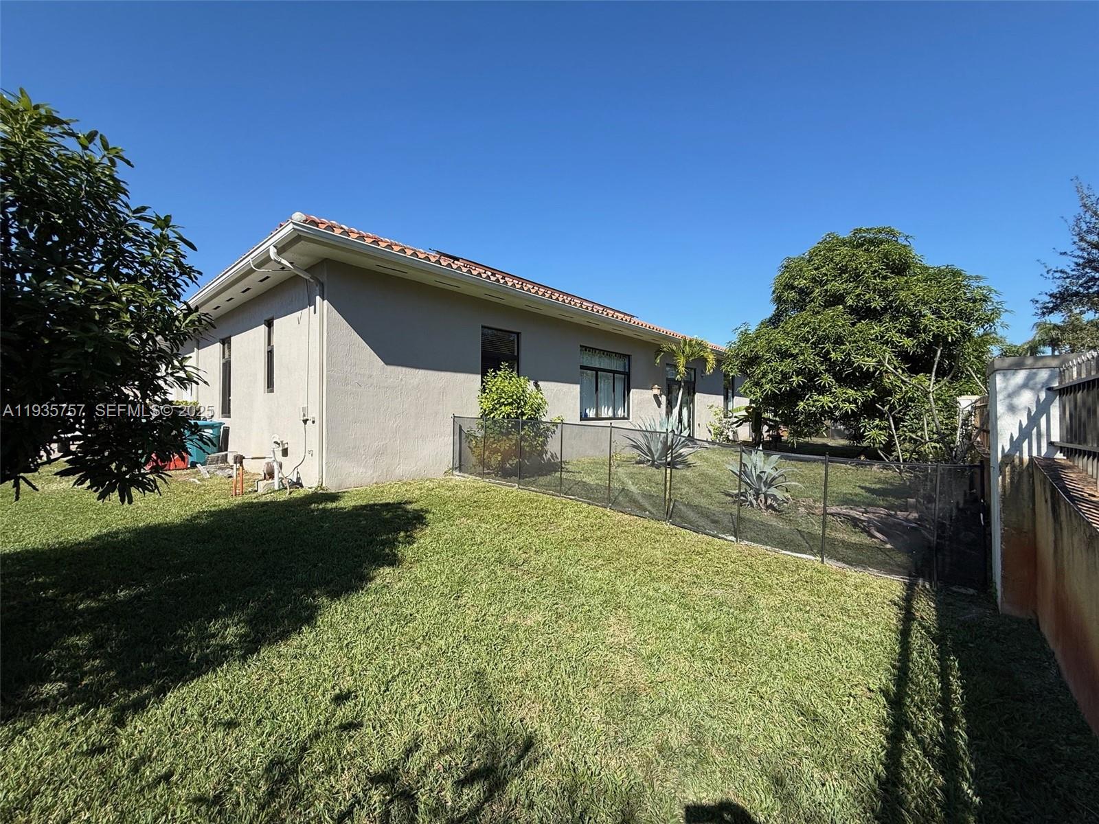 CUTLER CAY - Residential