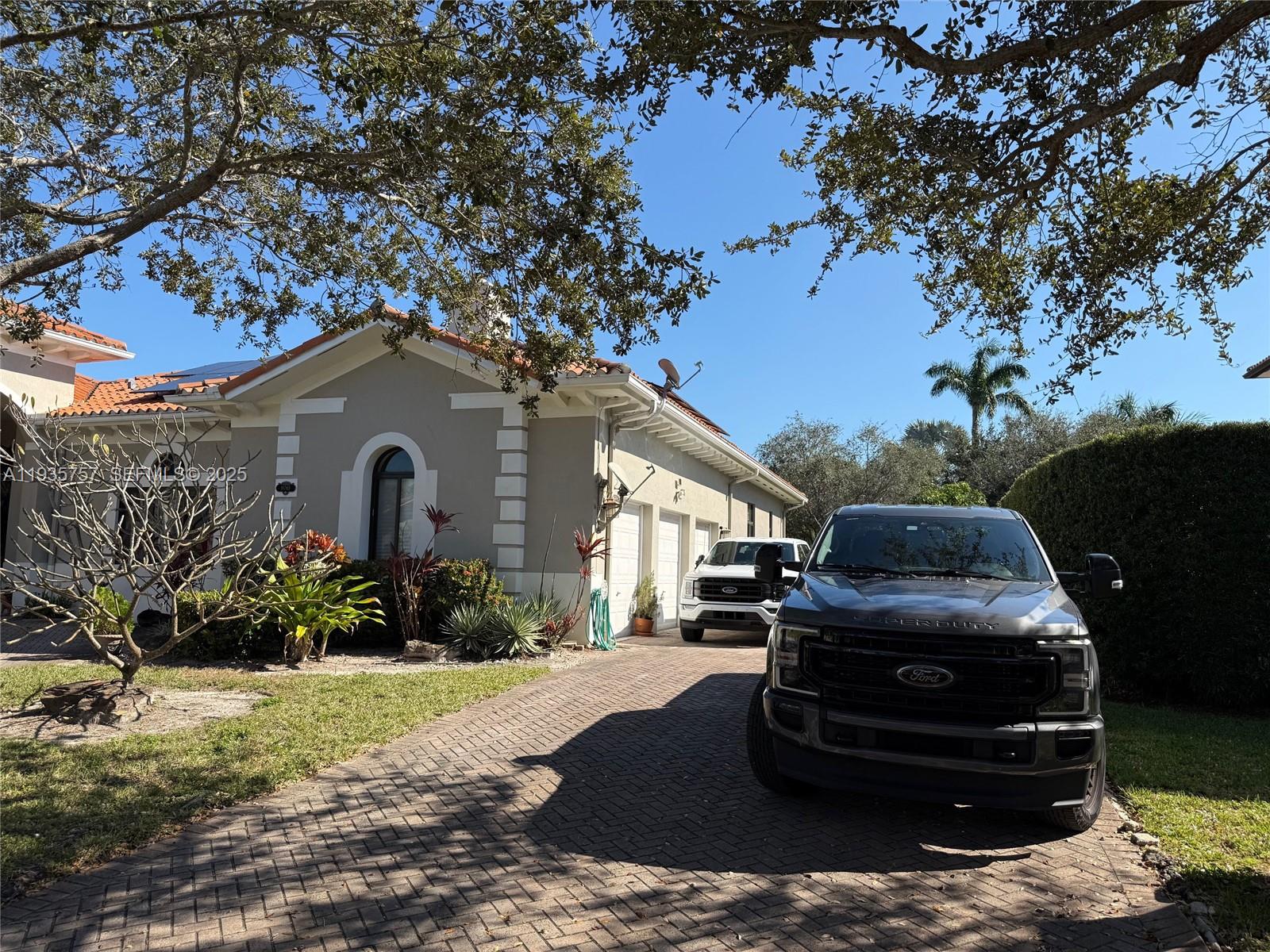 CUTLER CAY - Residential