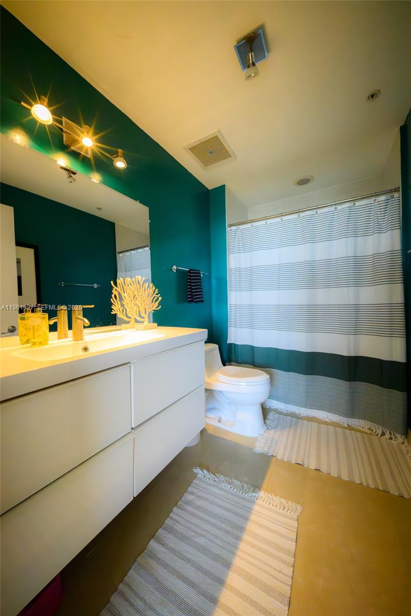 TWO MIDTOWN MIAMI CONDO - Residential