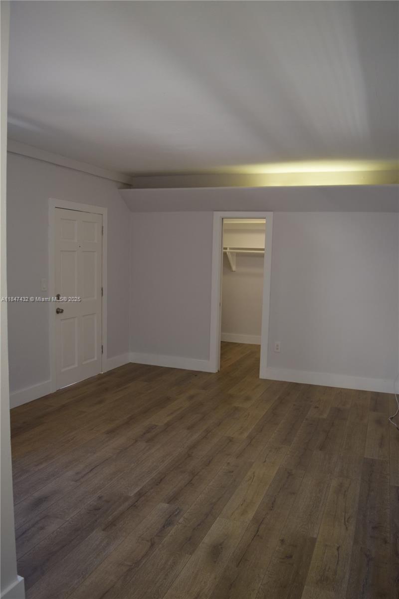 125 Edgewater Dr 7