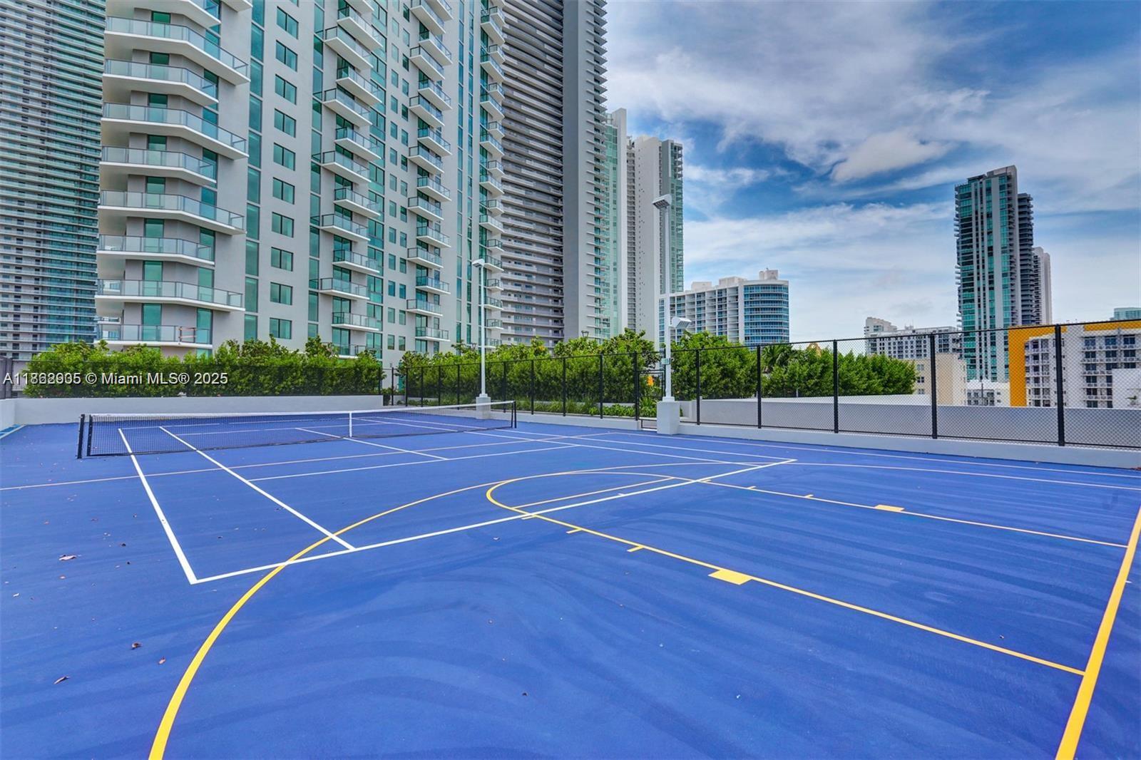 PARAISO BAYVIEWS CONDO - Residential Lease