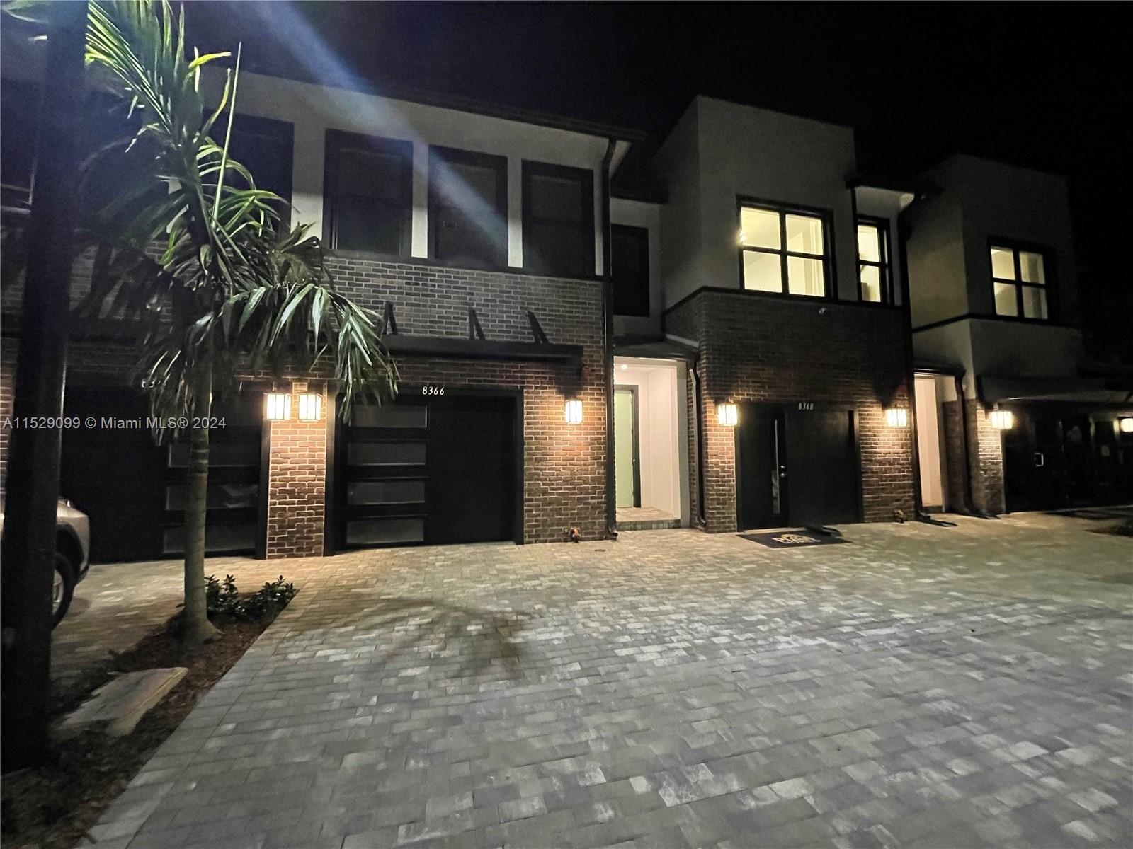 AMERICAN EXPRESS TRACT - Residential Lease