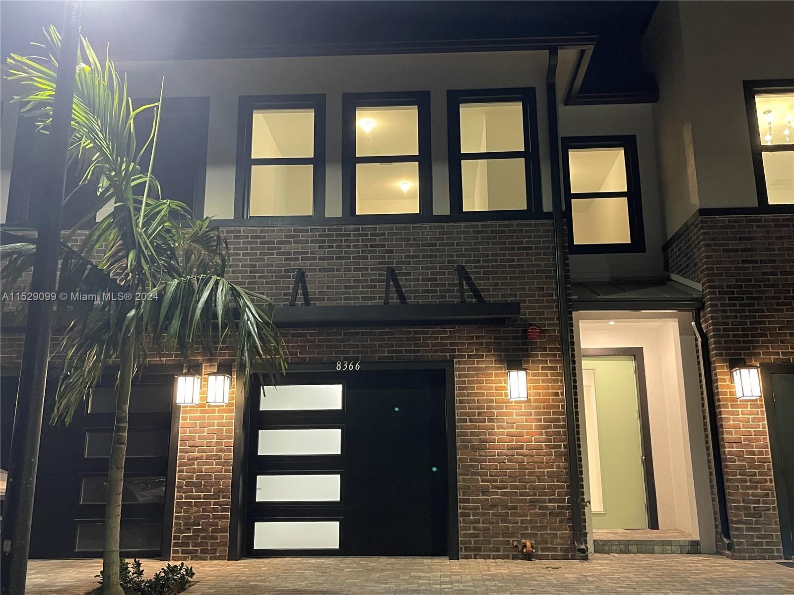 AMERICAN EXPRESS TRACT - Residential Lease