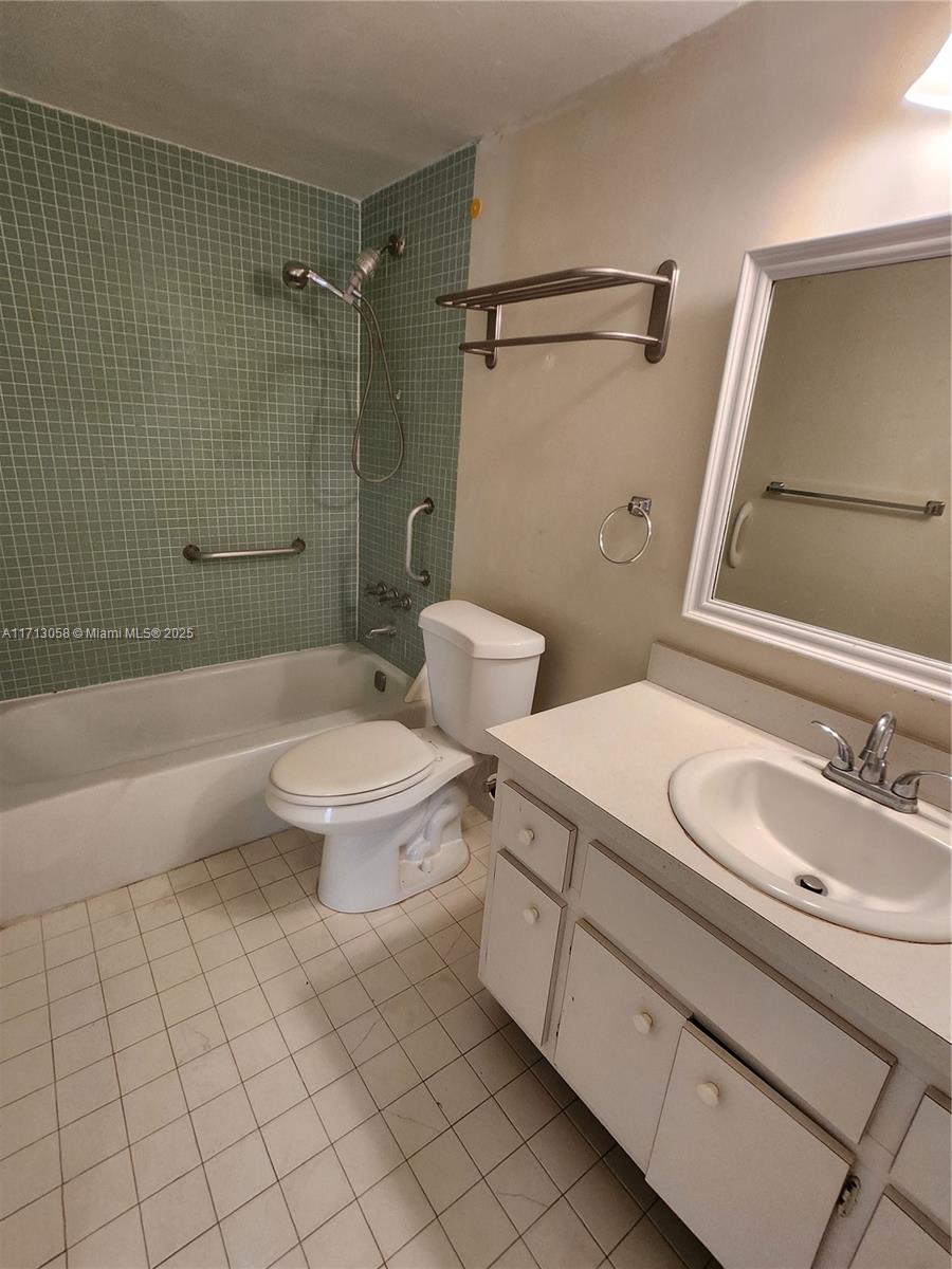 IMPERIAL VILLAGE CONDO - Residential Lease