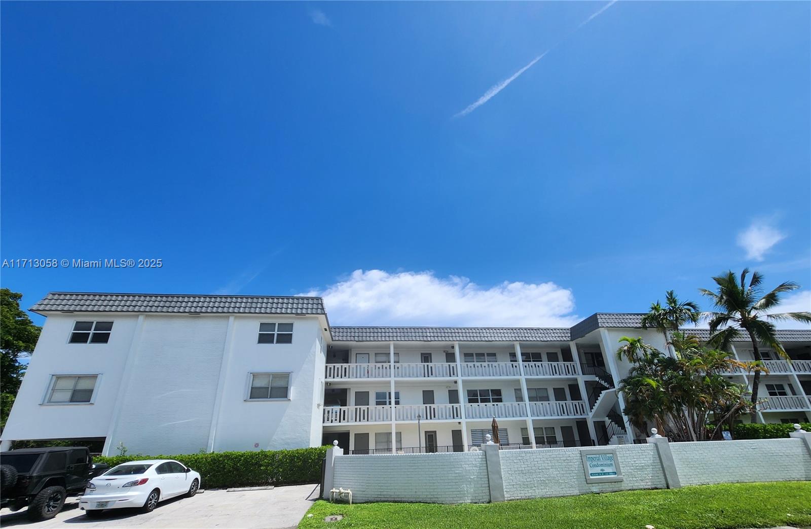 IMPERIAL VILLAGE CONDO - Residential Lease