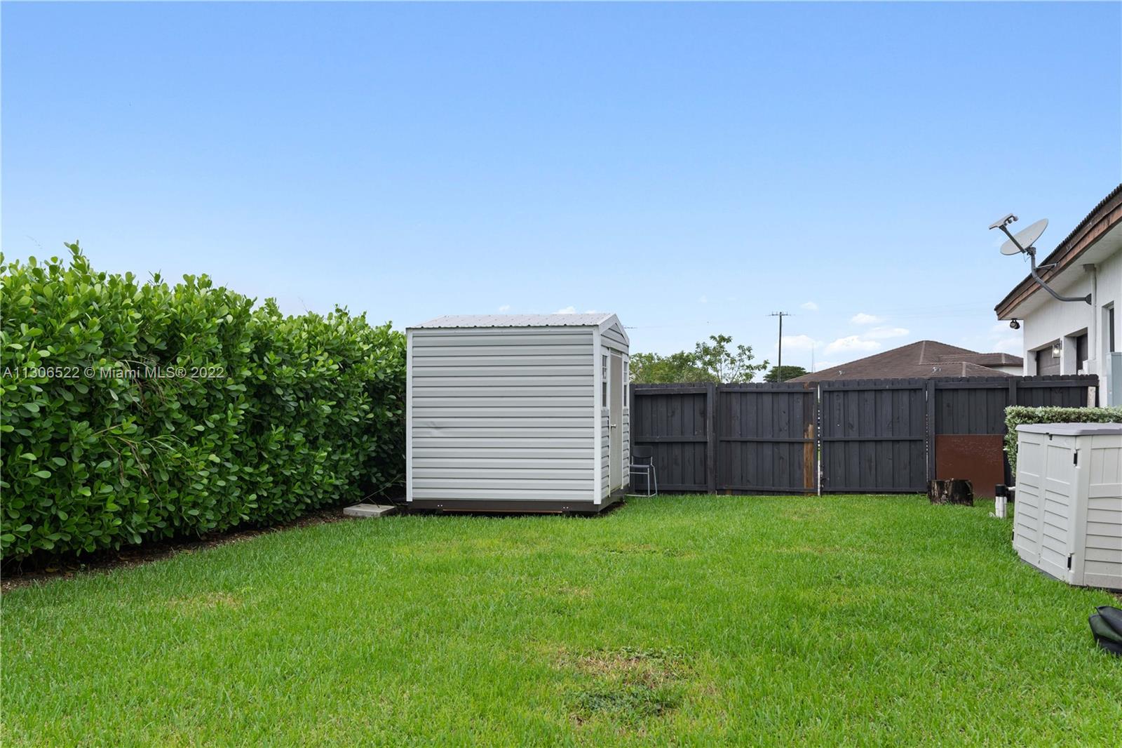 THE REDLANDS SEC 2 - Residential