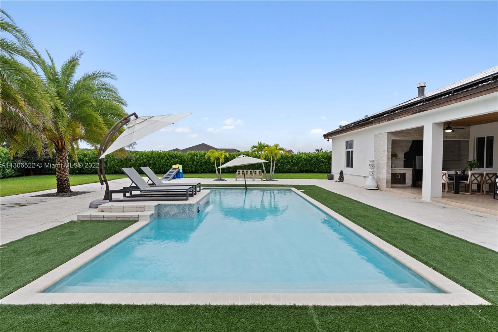 THE REDLANDS SEC 2 - Residential