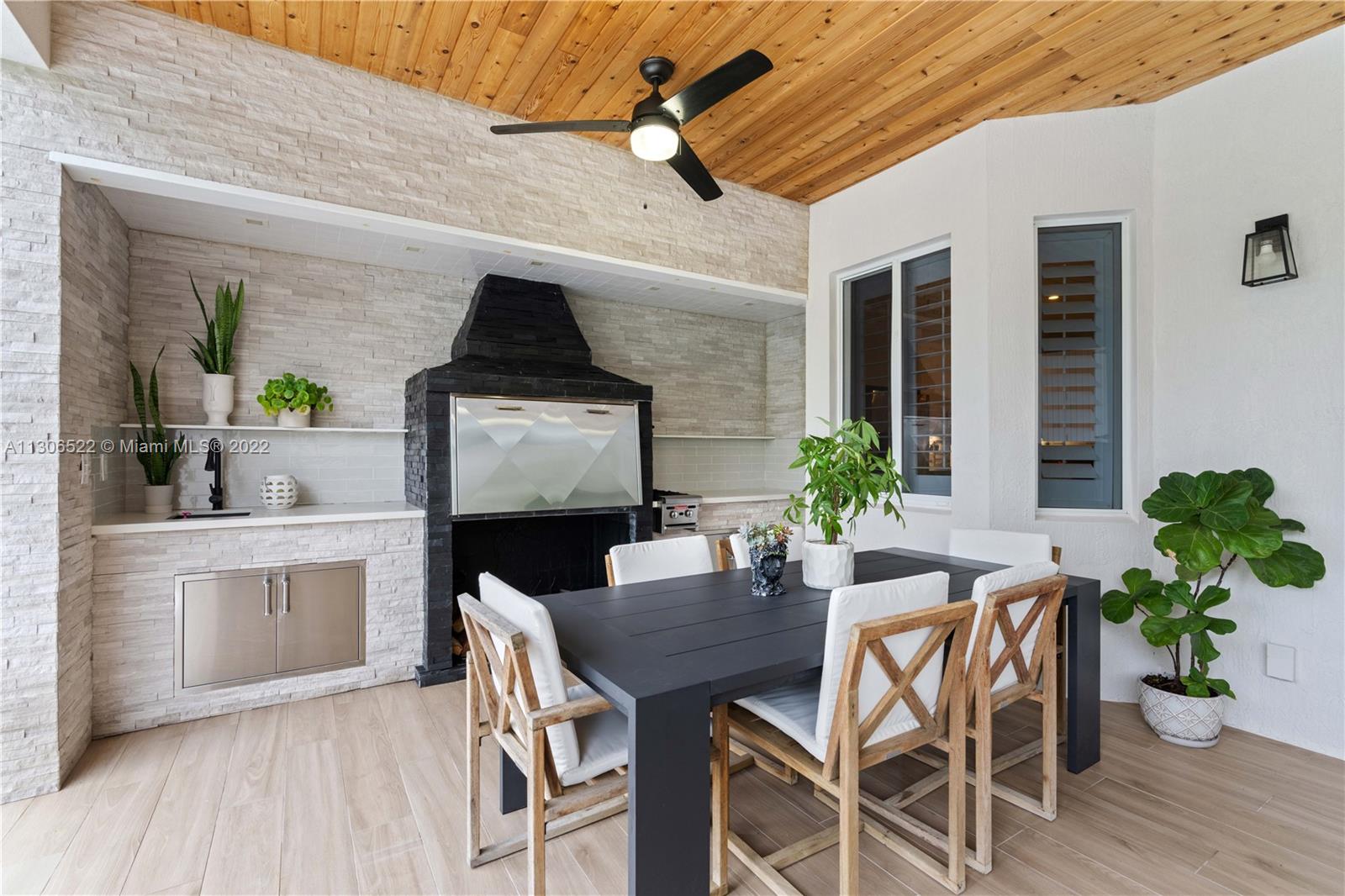 THE REDLANDS SEC 2 - Residential