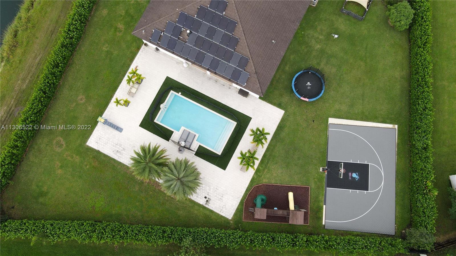 THE REDLANDS SEC 2 - Residential