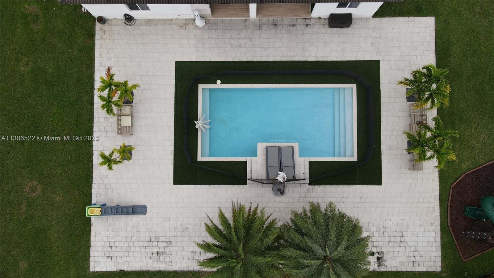 THE REDLANDS SEC 2 - Residential