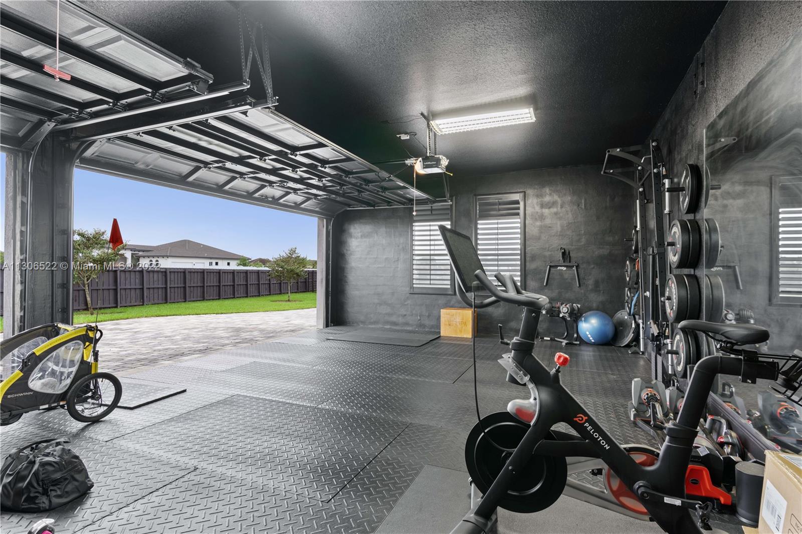 THE REDLANDS SEC 2 - Residential