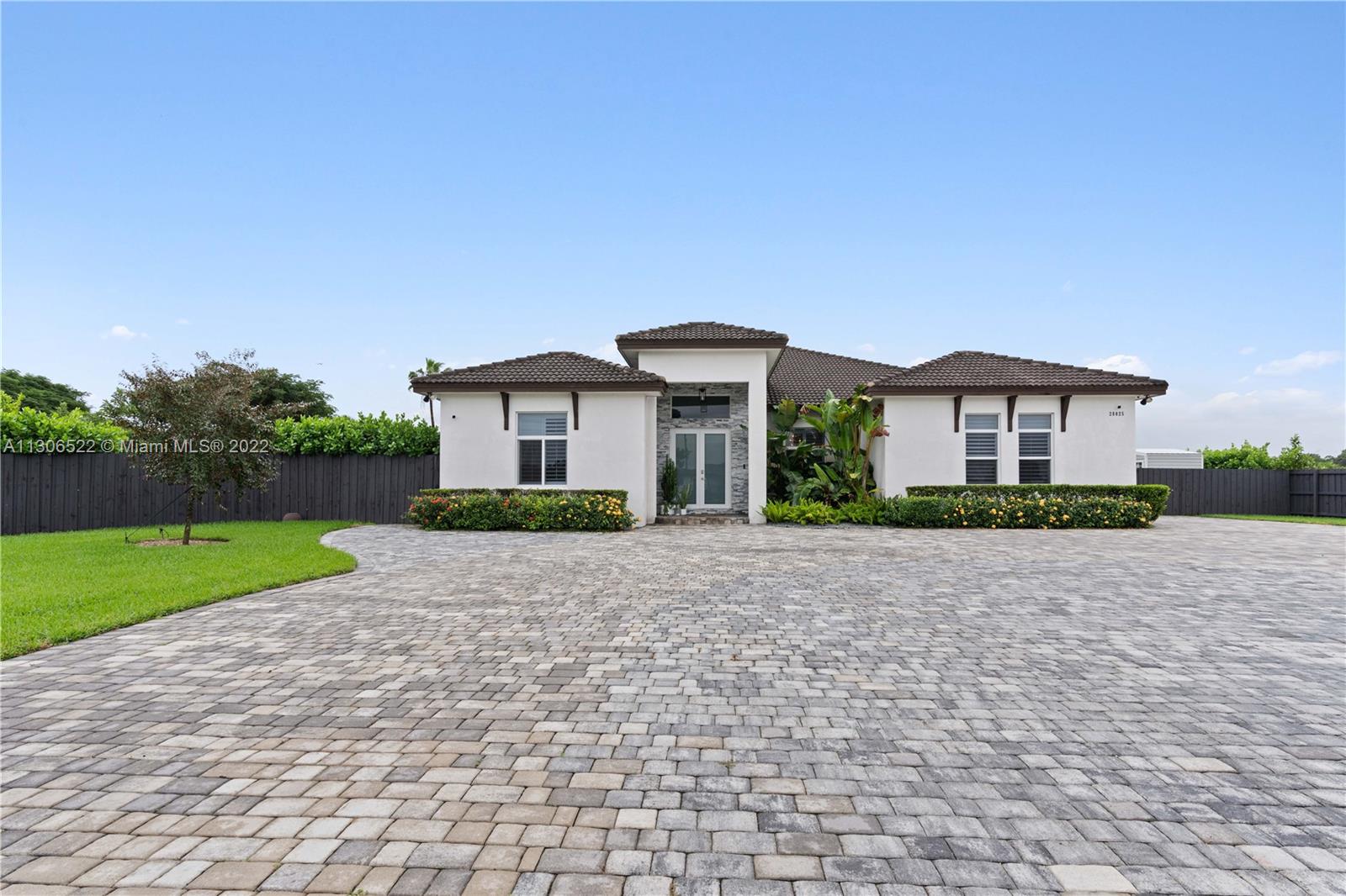 THE REDLANDS SEC 2 - Residential