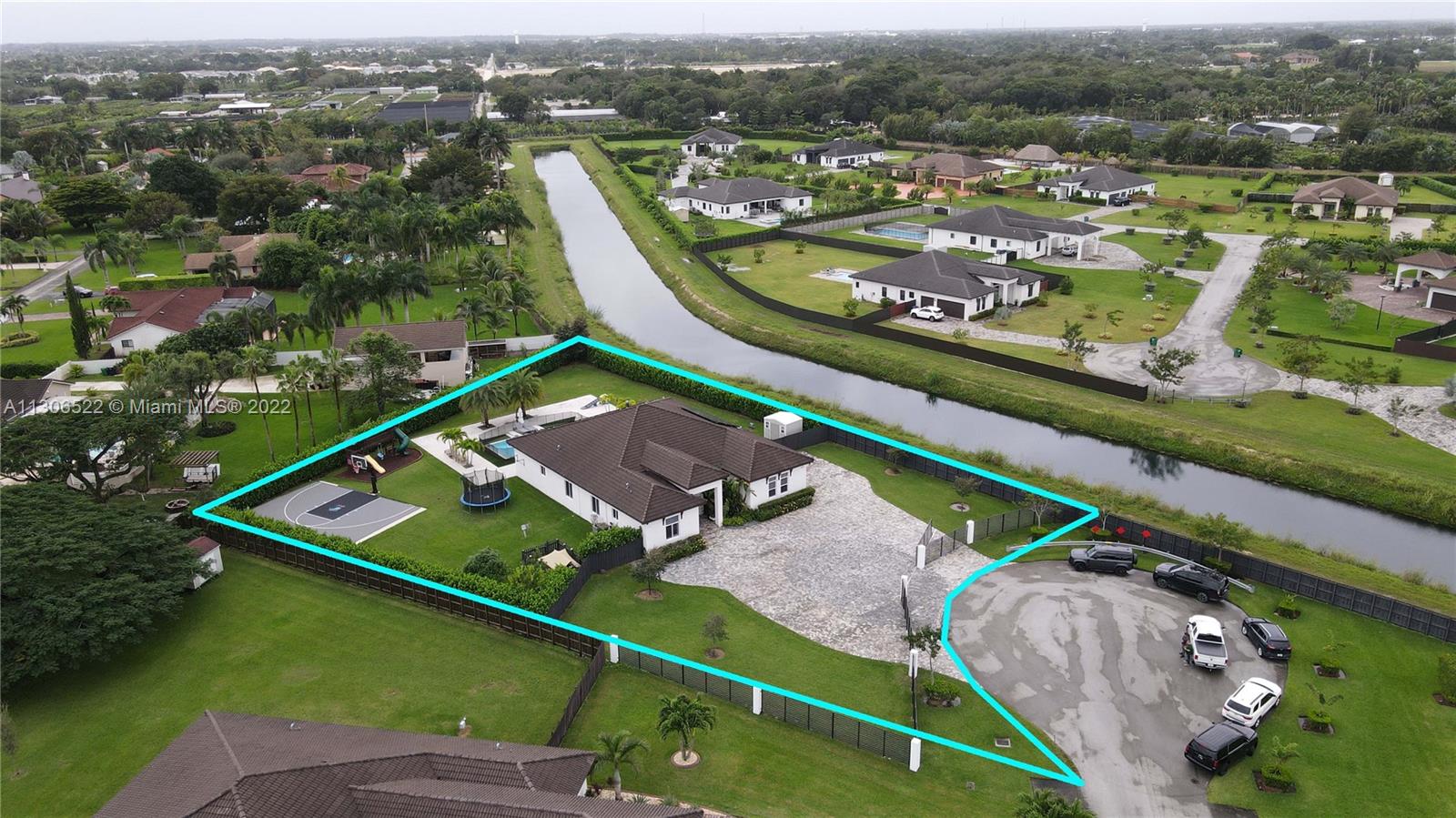 THE REDLANDS SEC 2 - Residential