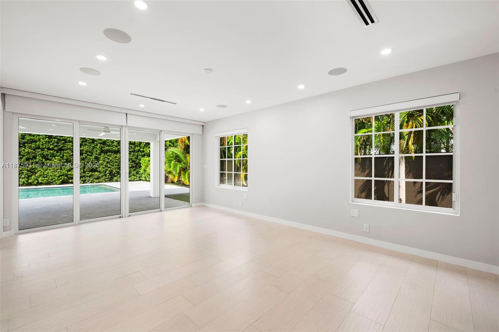 BAY POINT - Residential Lease