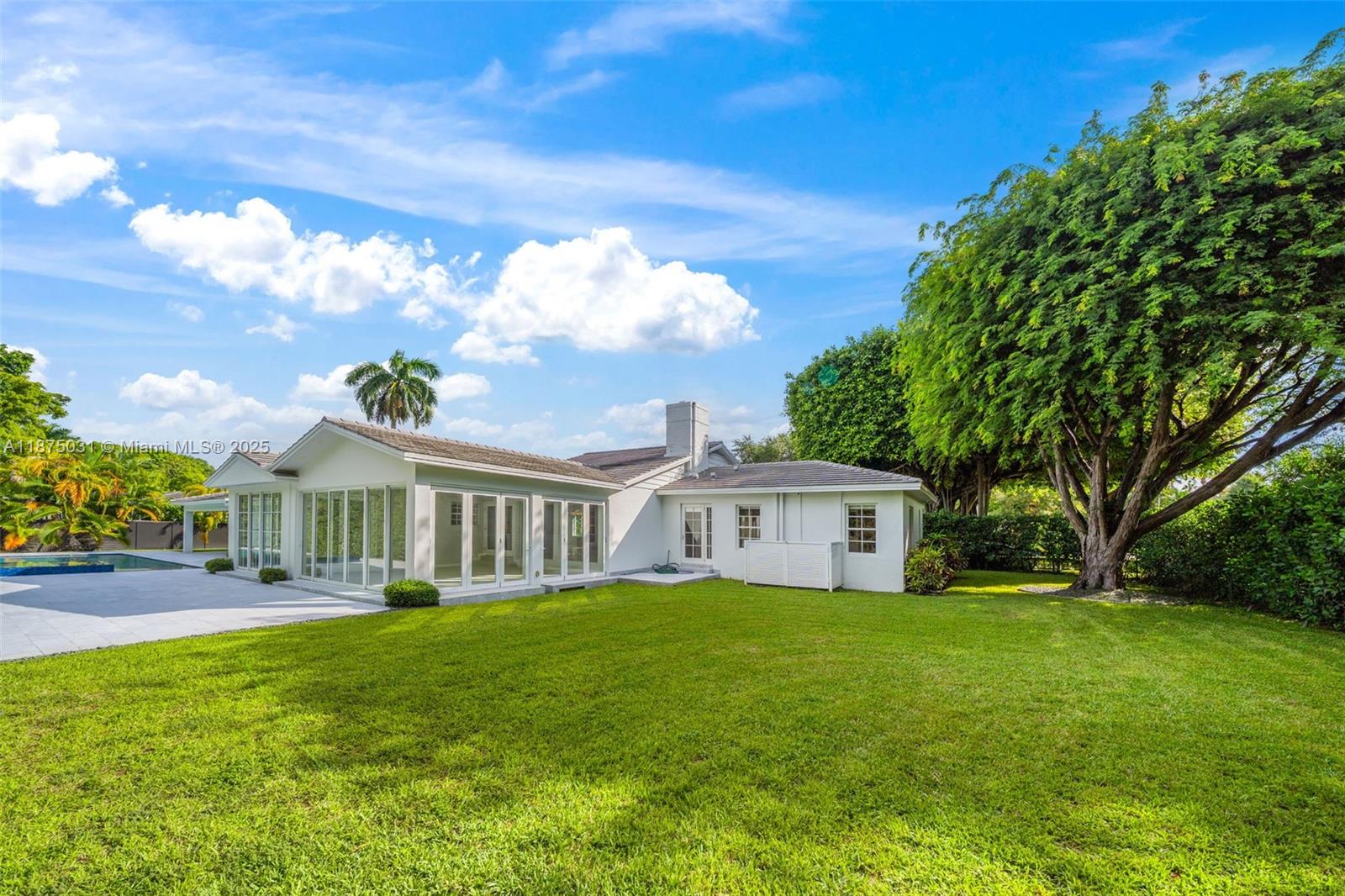 BAY POINT - Residential Lease