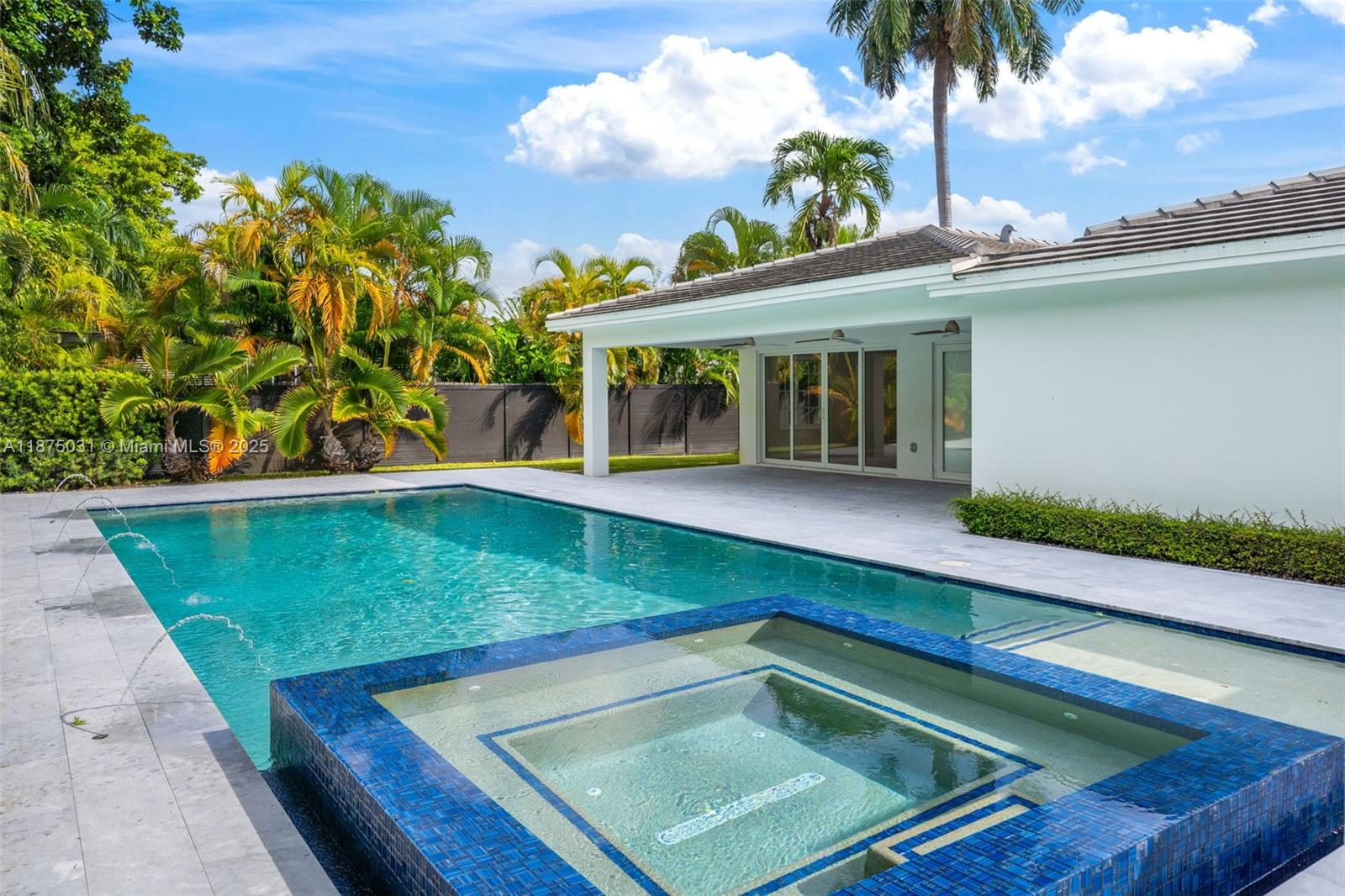 BAY POINT - Residential Lease