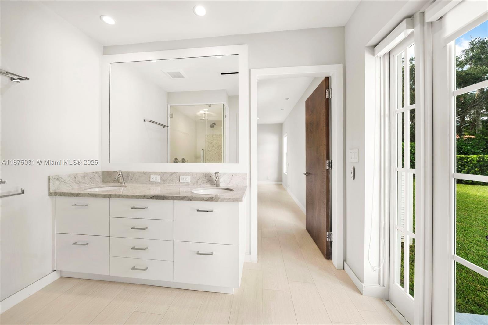 BAY POINT - Residential Lease