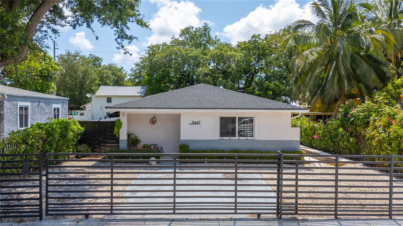 5447 Nw 4th Ave, Miami, Broward County, Florida - 3 Bedrooms  
2 Bathrooms - 