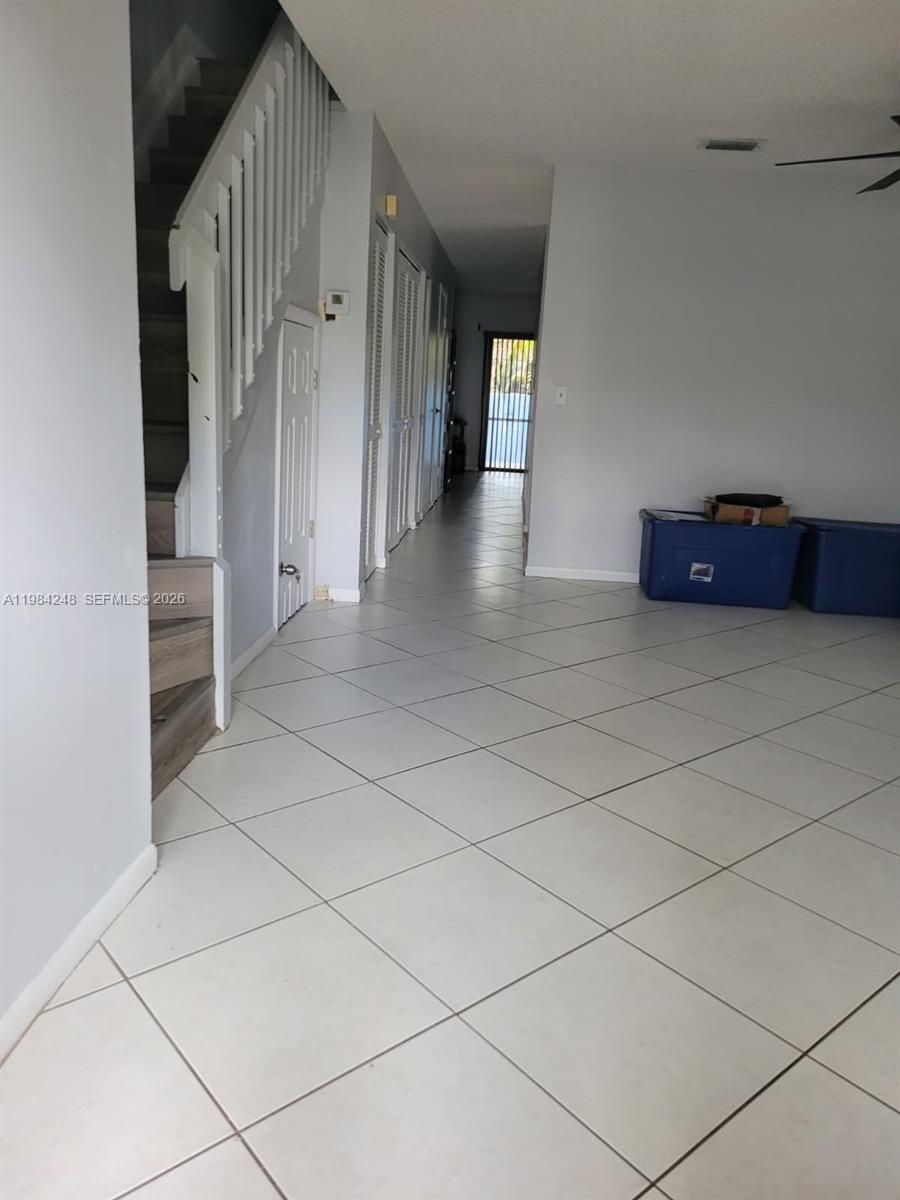 OAKWOOD ON THE GREEN COND - Residential Lease