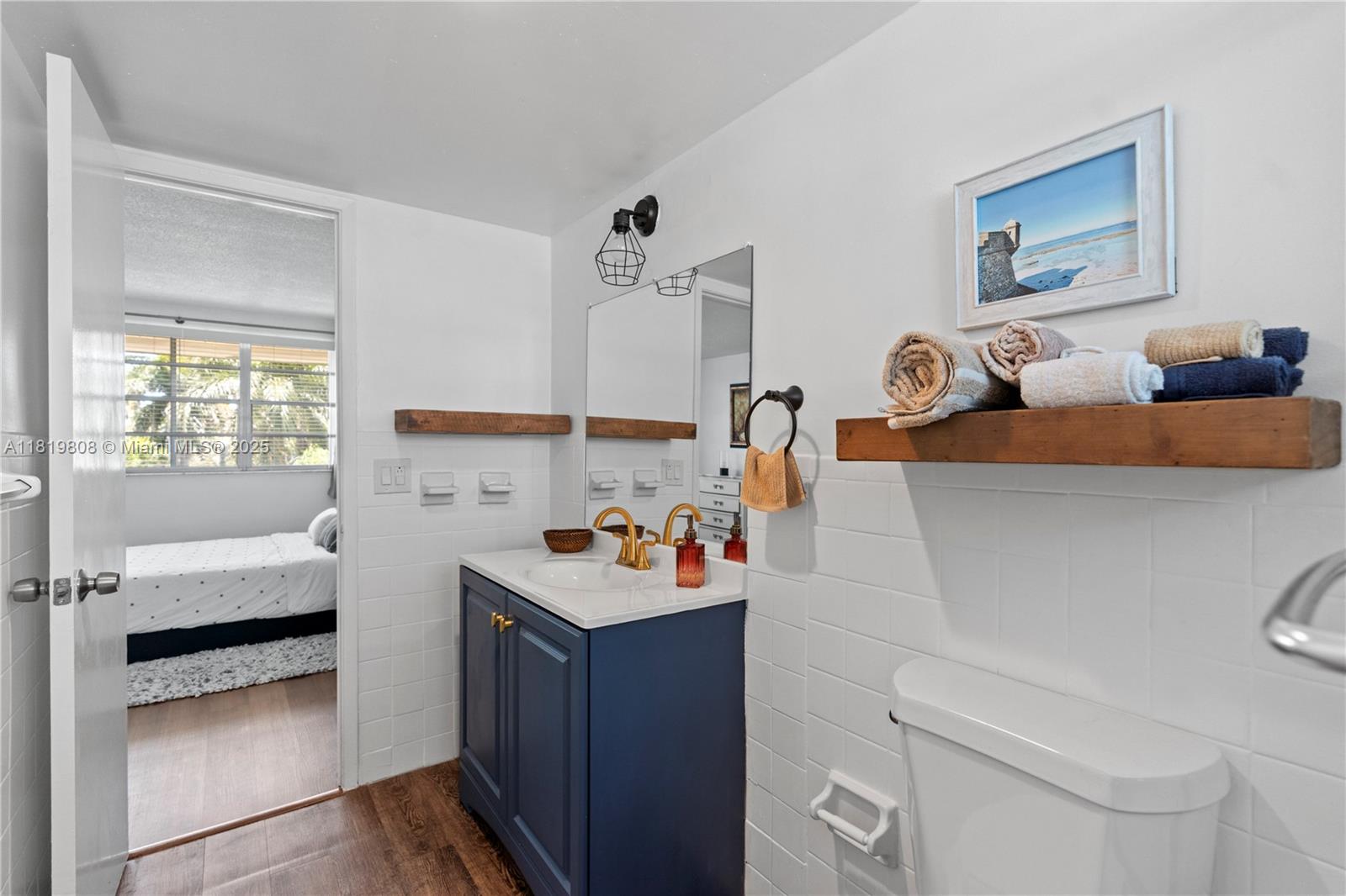 APRIL SONG CONDO - Residential